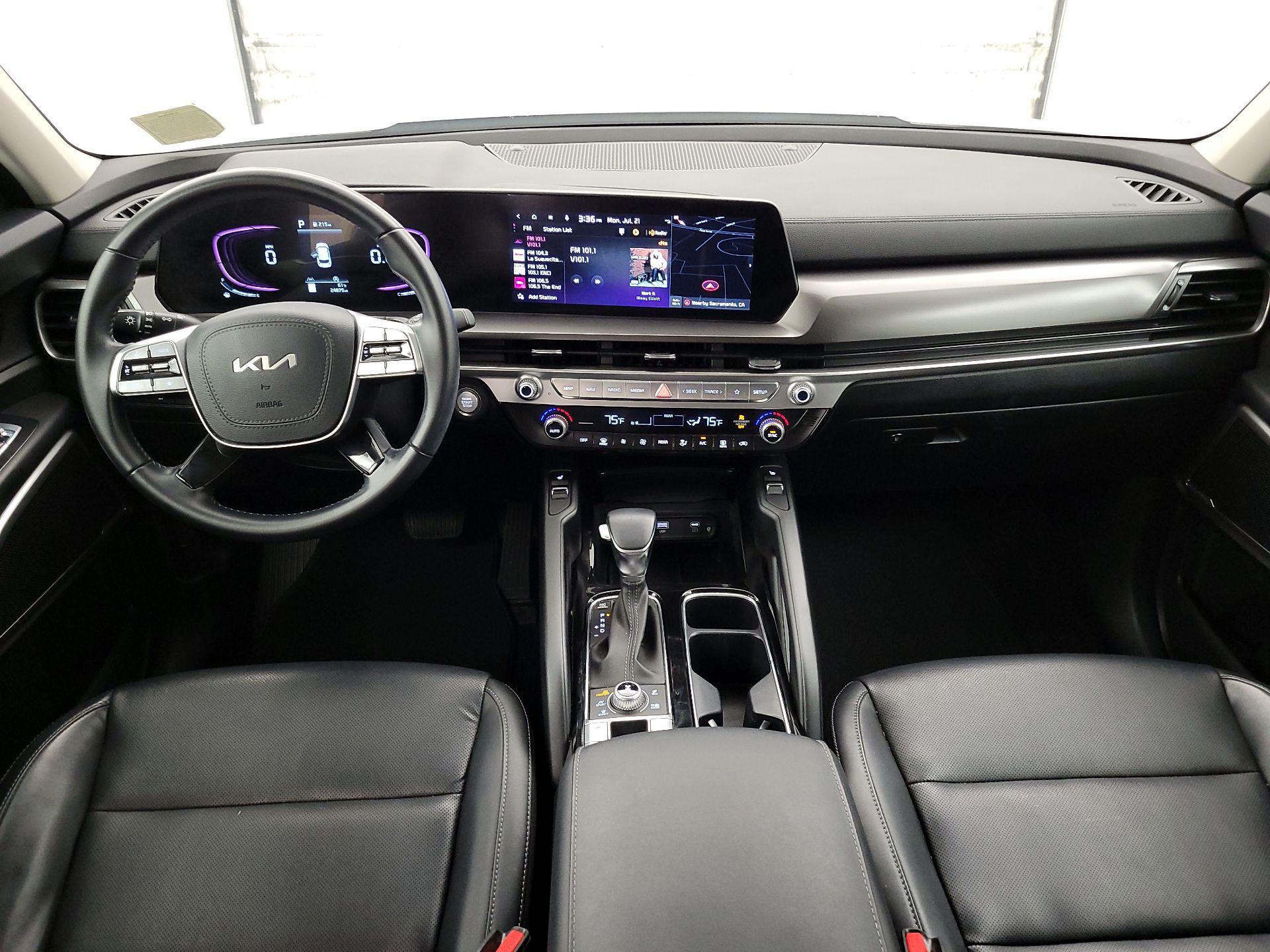 Thumbnail: 2023 Kia Telluride - 9