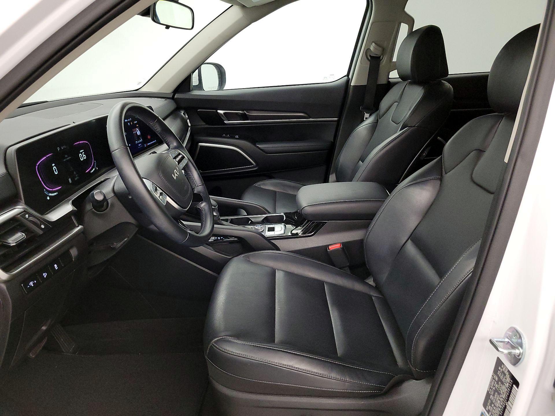 Thumbnail: 2023 Kia Telluride - 11