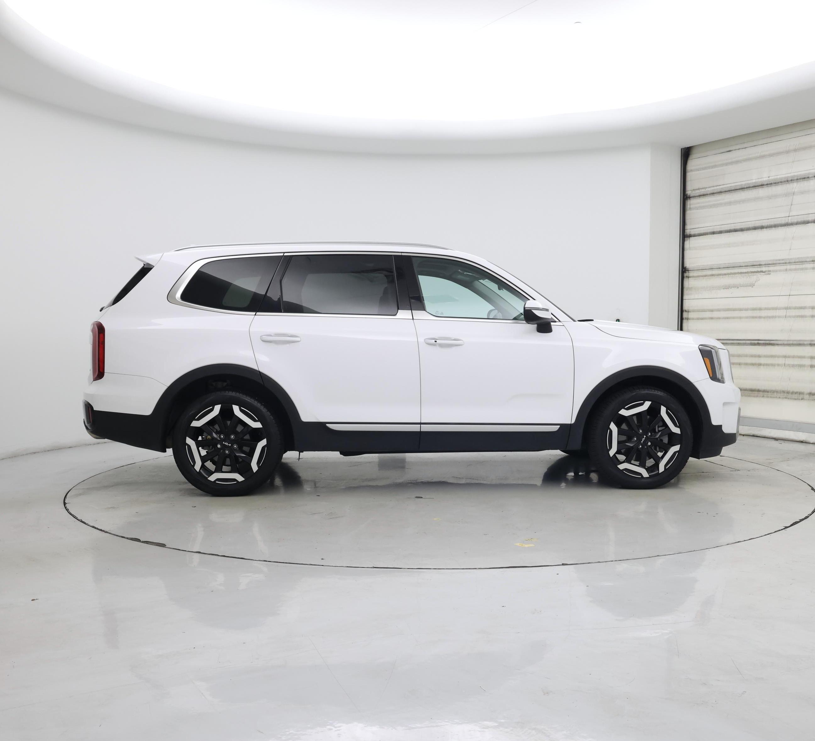 Thumbnail: 2023 Kia Telluride - 7