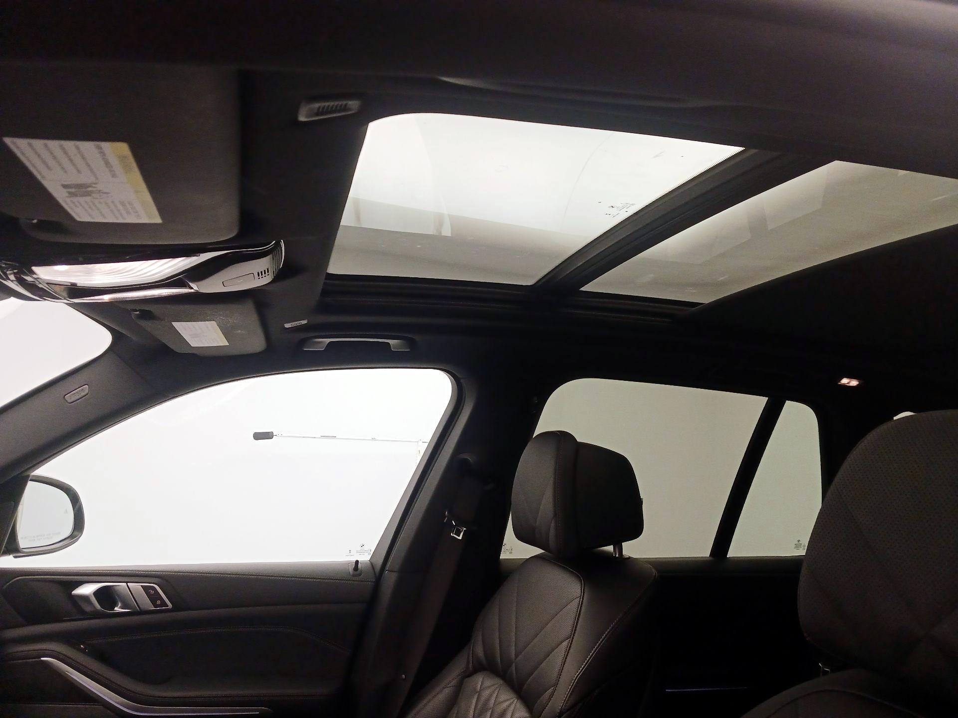 Thumbnail: 2024 BMW X5 - 20
