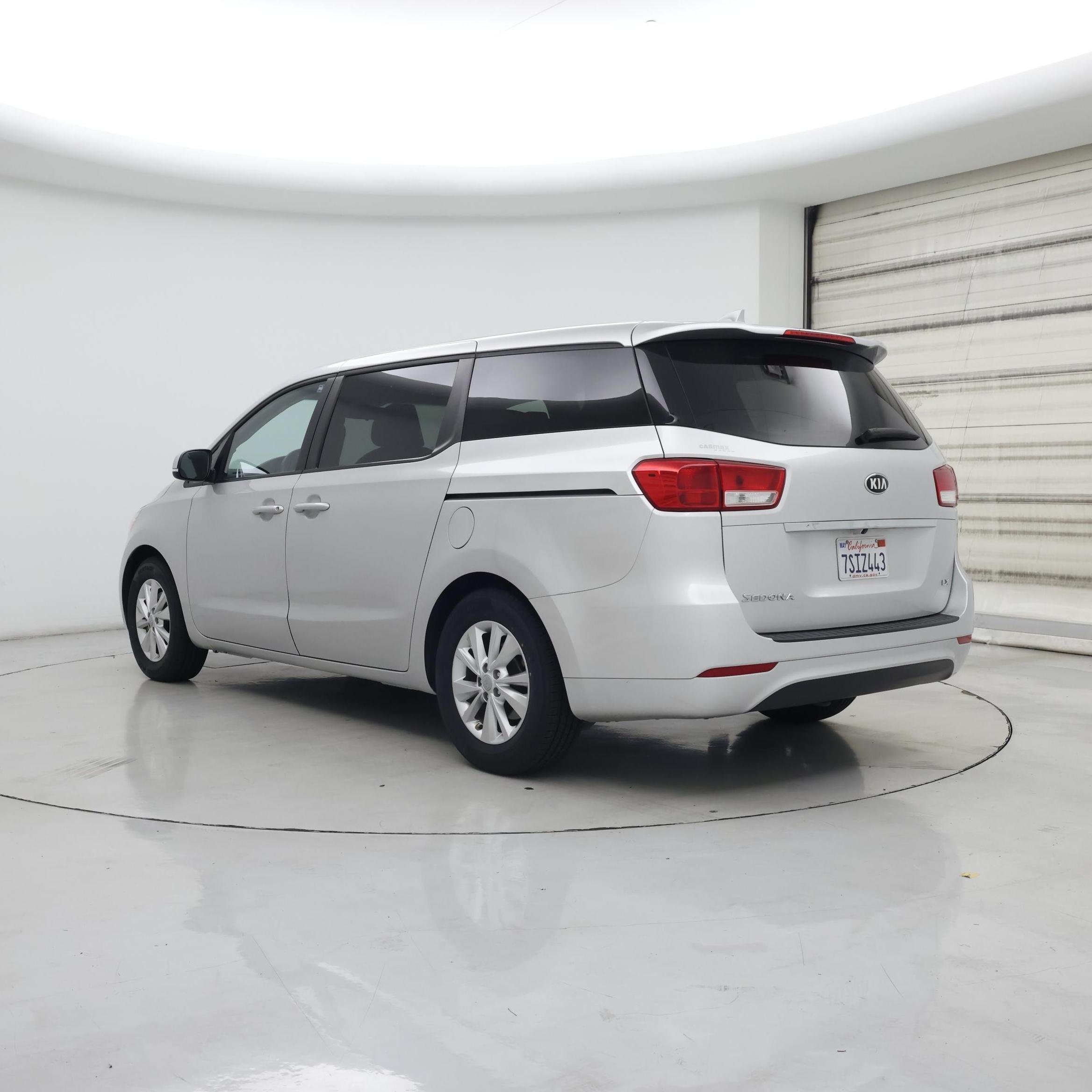 Thumbnail: 2017 Kia Sedona - 2