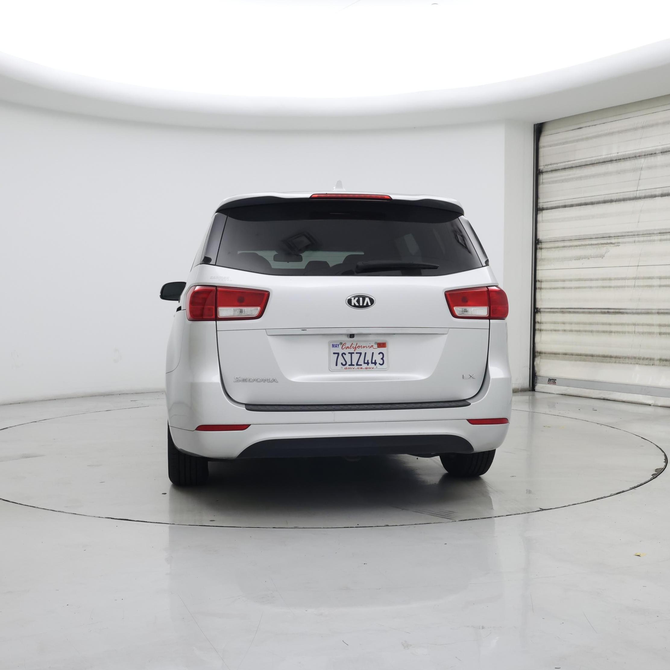 Thumbnail: 2017 Kia Sedona - 6