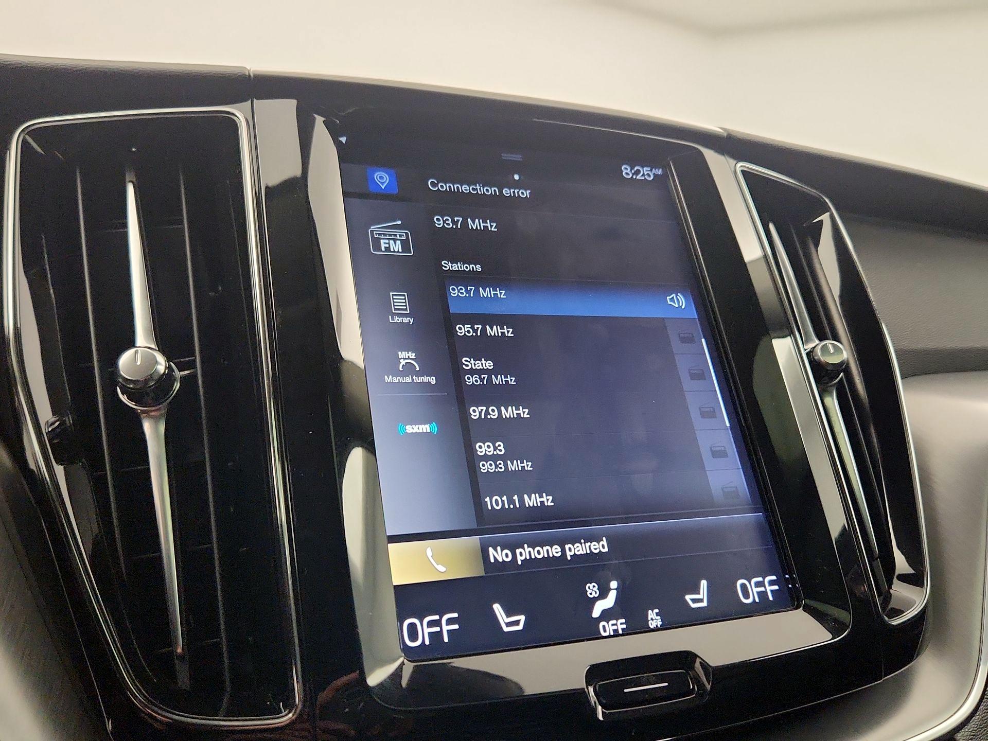 Thumbnail: 2019 Volvo XC60 - 15
