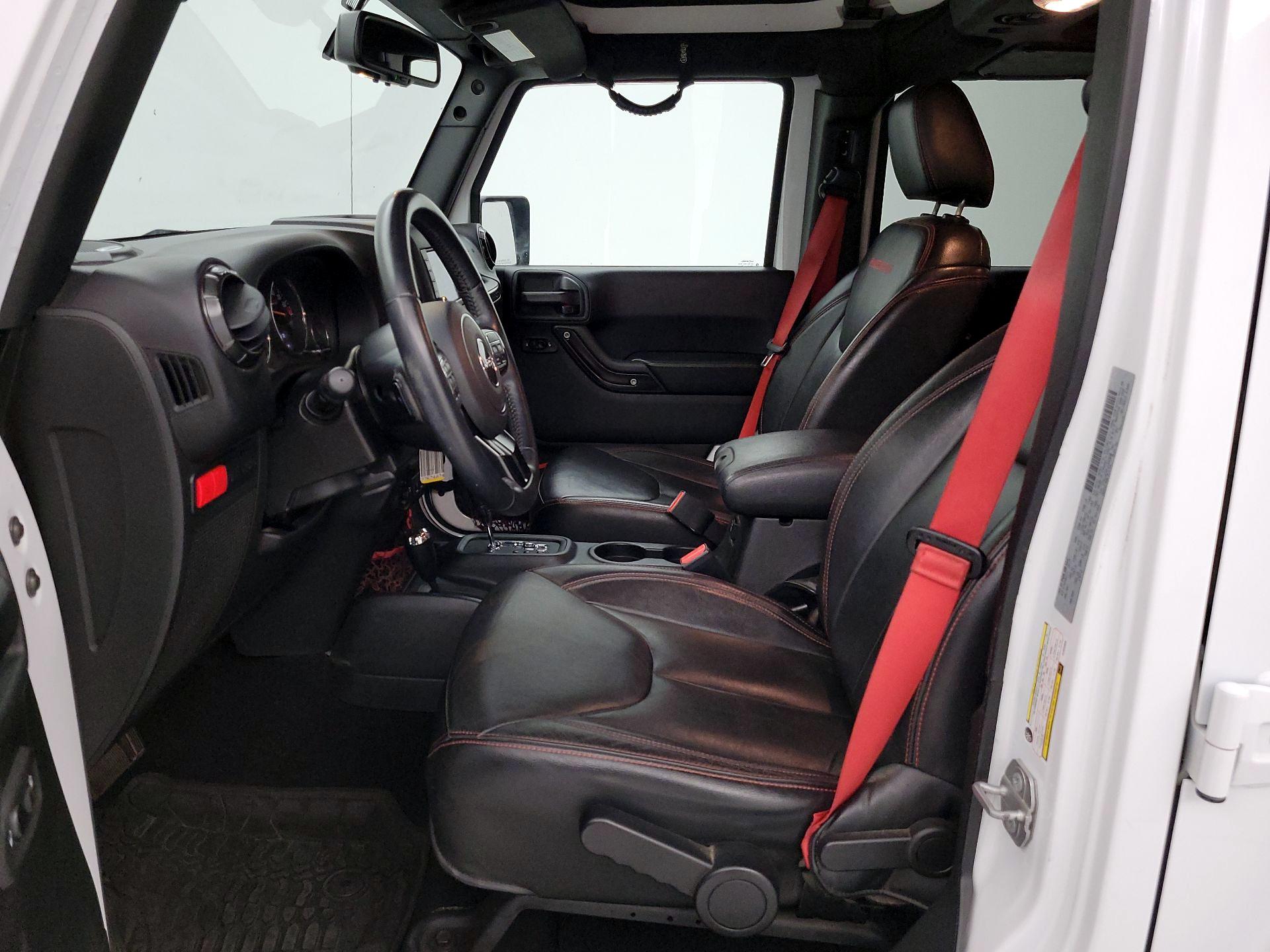 Thumbnail: 2018 Jeep Wrangler - 11