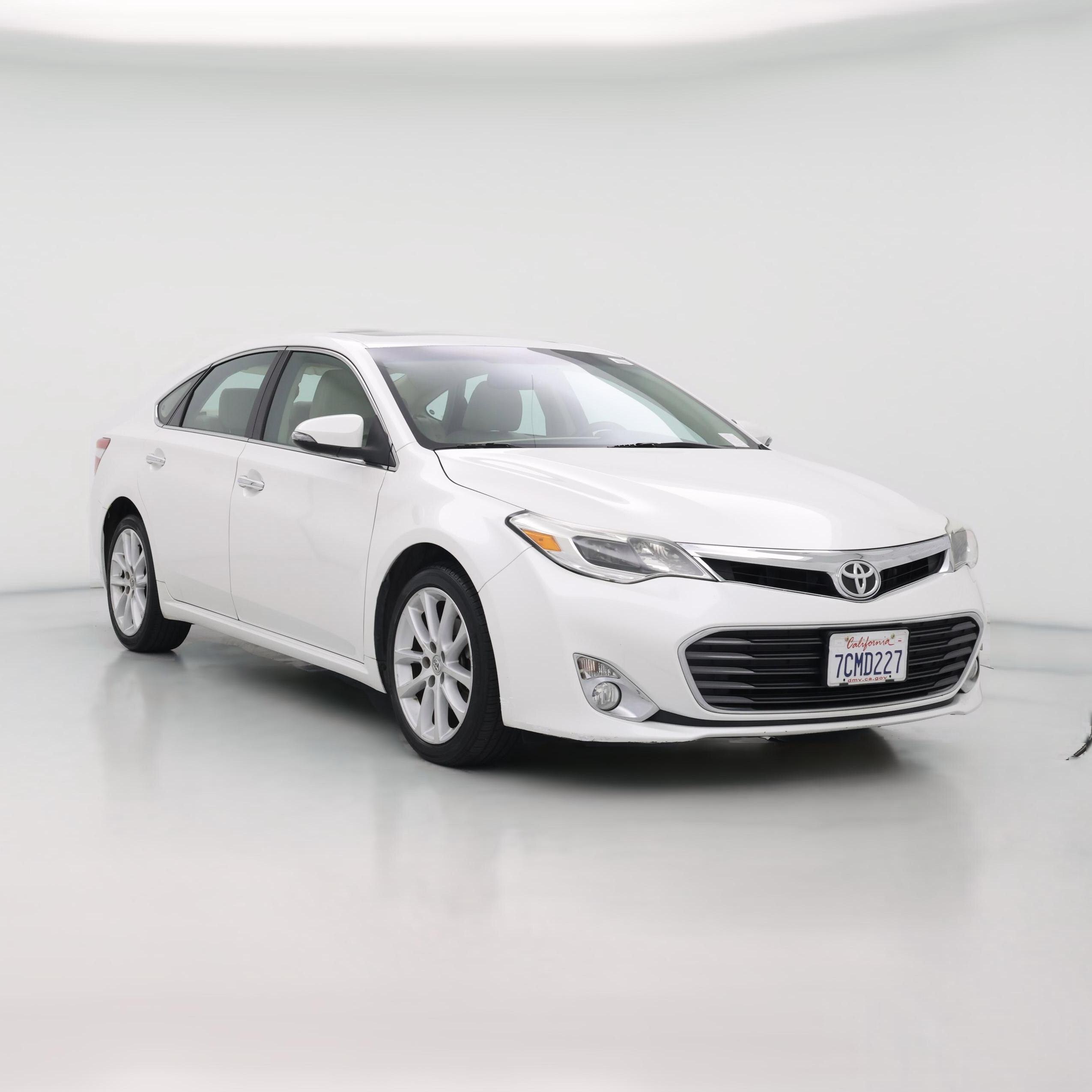 Thumbnail: 2013 Toyota Avalon - 1