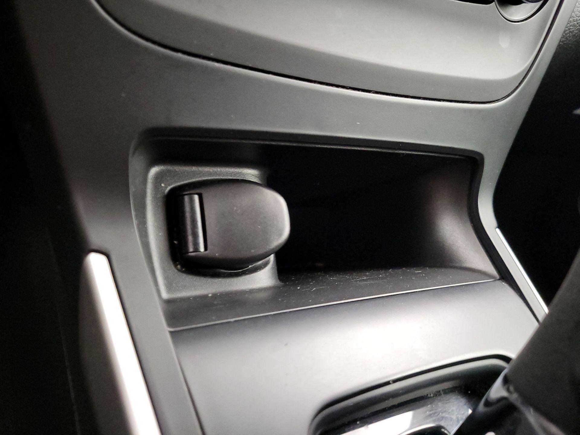 Thumbnail: 2018 Nissan Sentra - 18