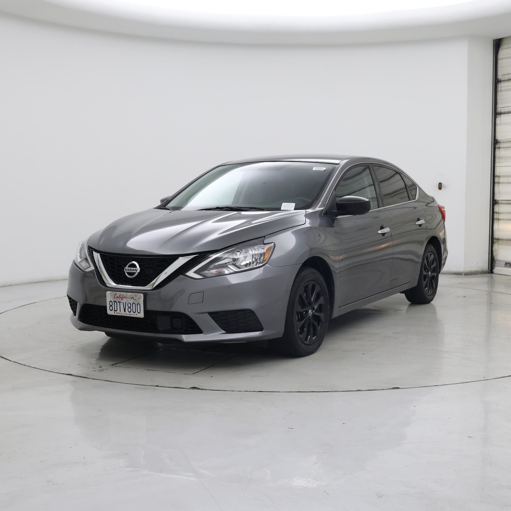 Thumbnail: 2018 Nissan Sentra - 4