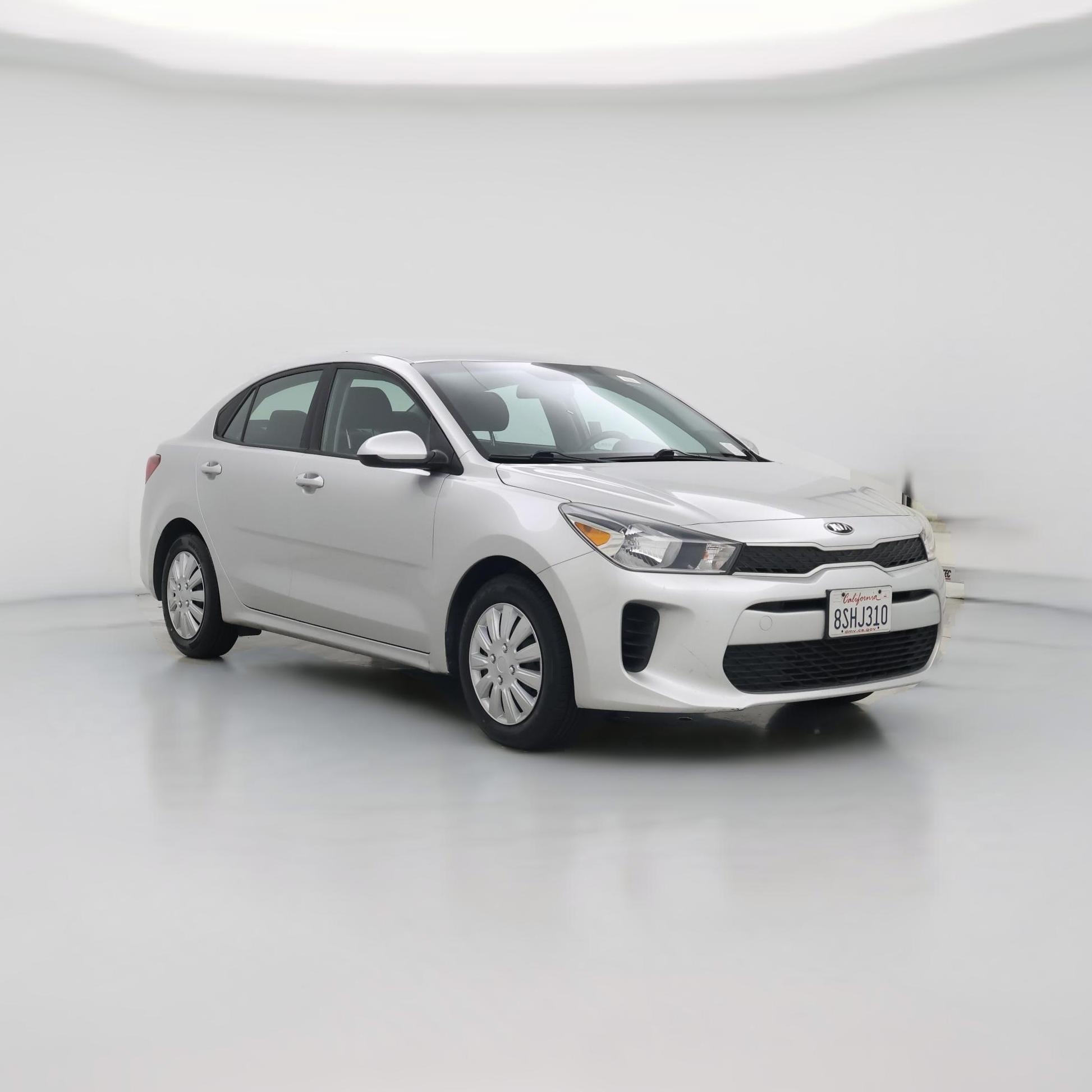 Thumbnail: 2019 Kia Rio - 1