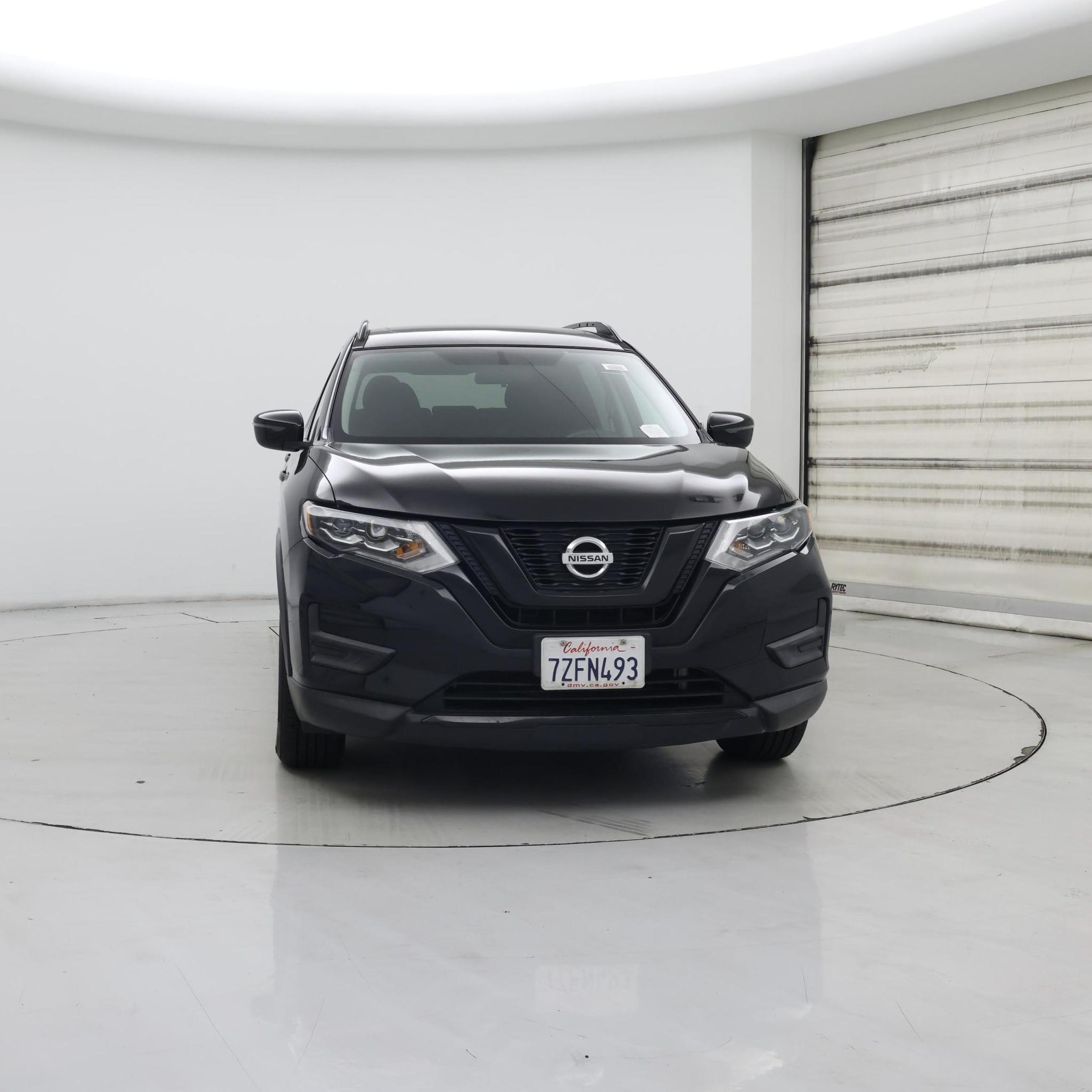 Thumbnail: 2017 Nissan Rogue - 5