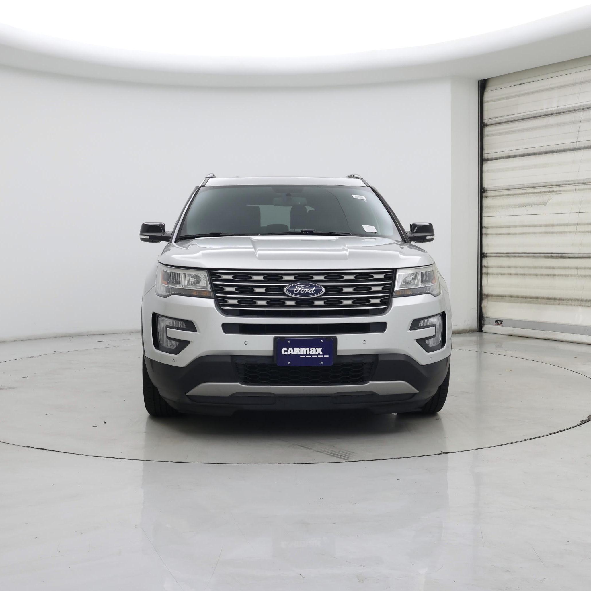 Thumbnail: 2017 Ford Explorer - 5