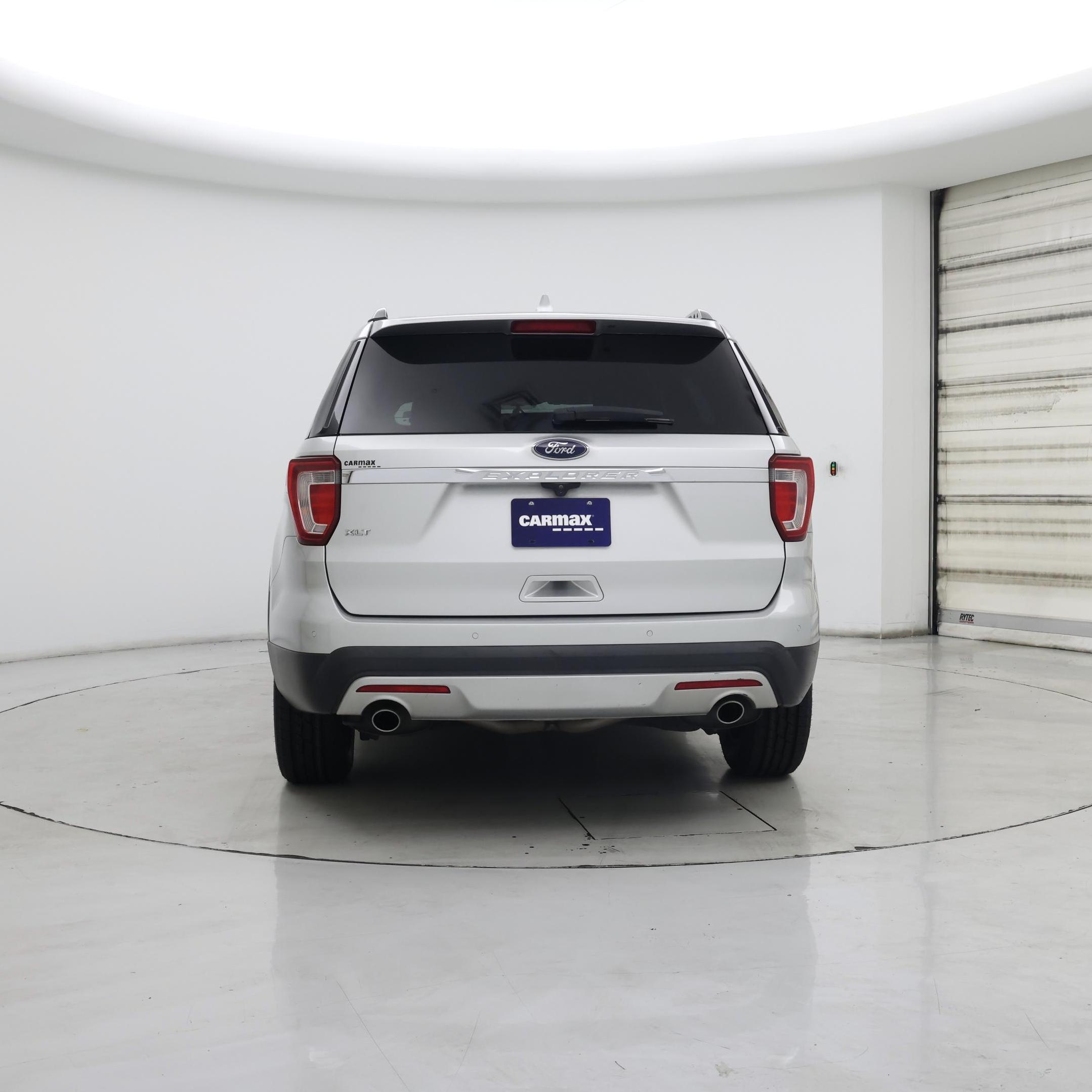 Thumbnail: 2017 Ford Explorer - 6