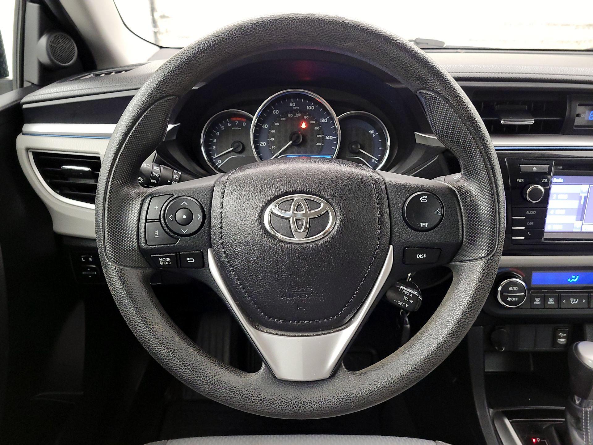 Thumbnail: 2016 Toyota Corolla - 10