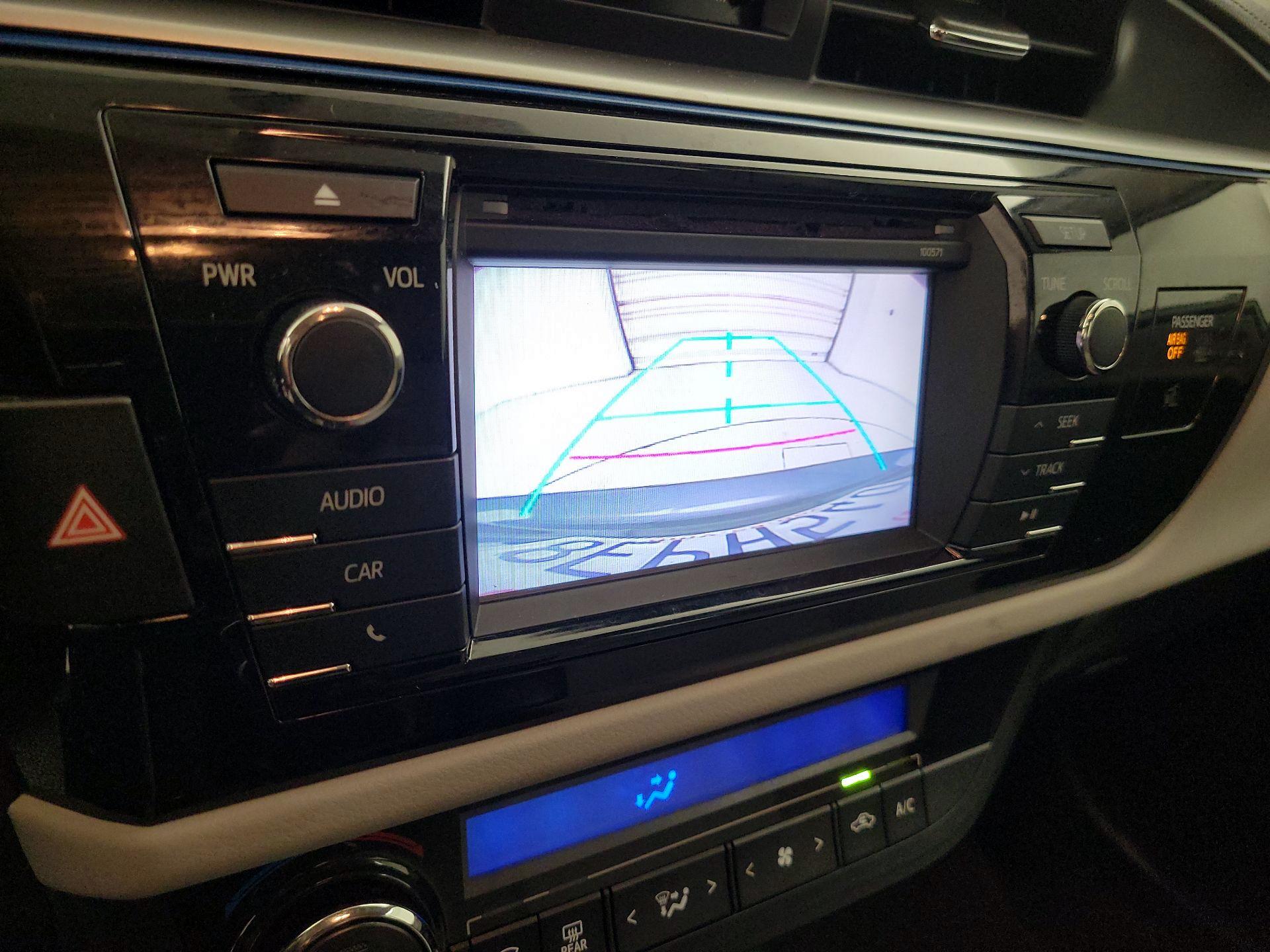 Thumbnail: 2016 Toyota Corolla - 14