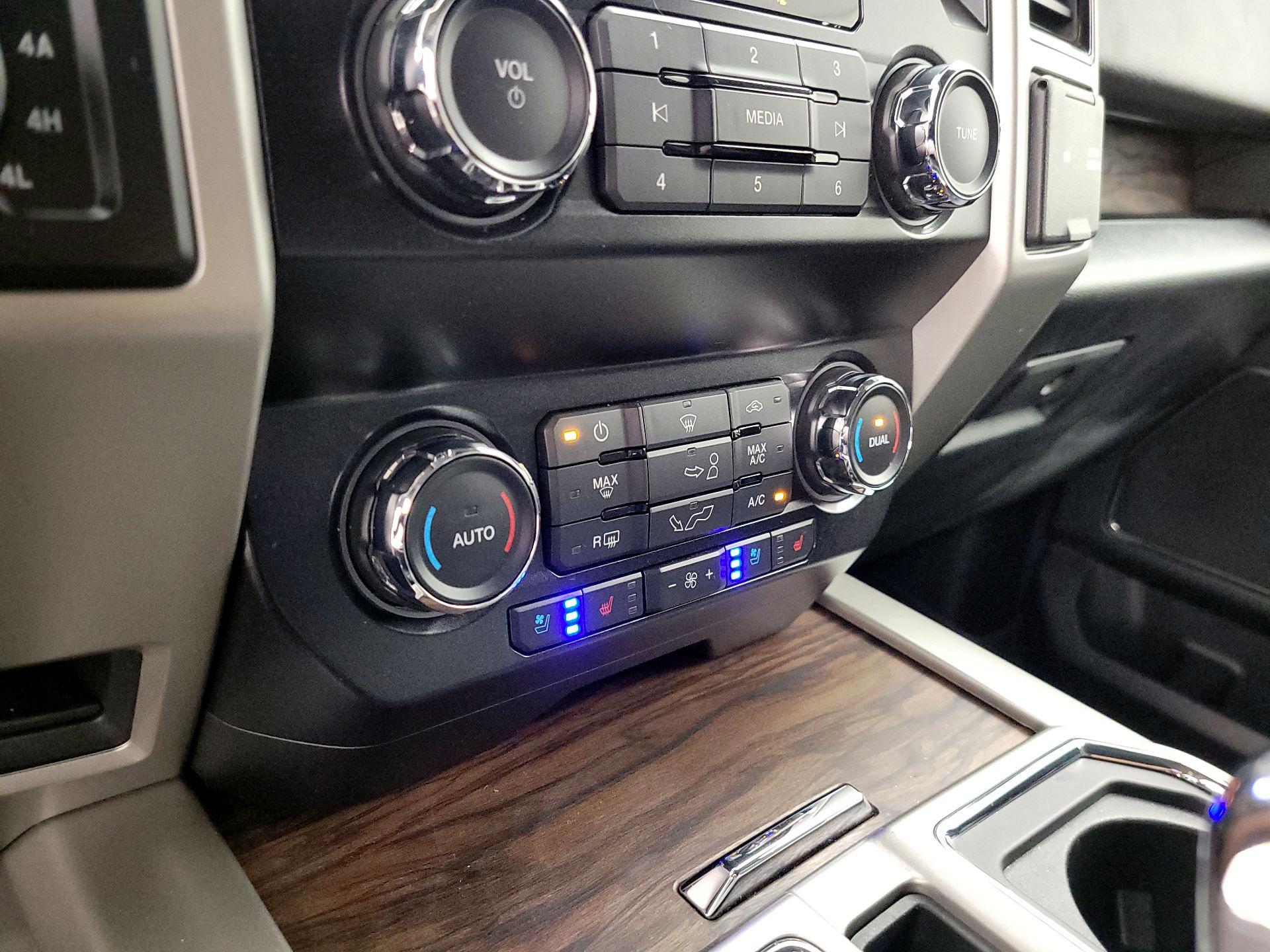 Thumbnail: 2019 Ford F-150 - 15