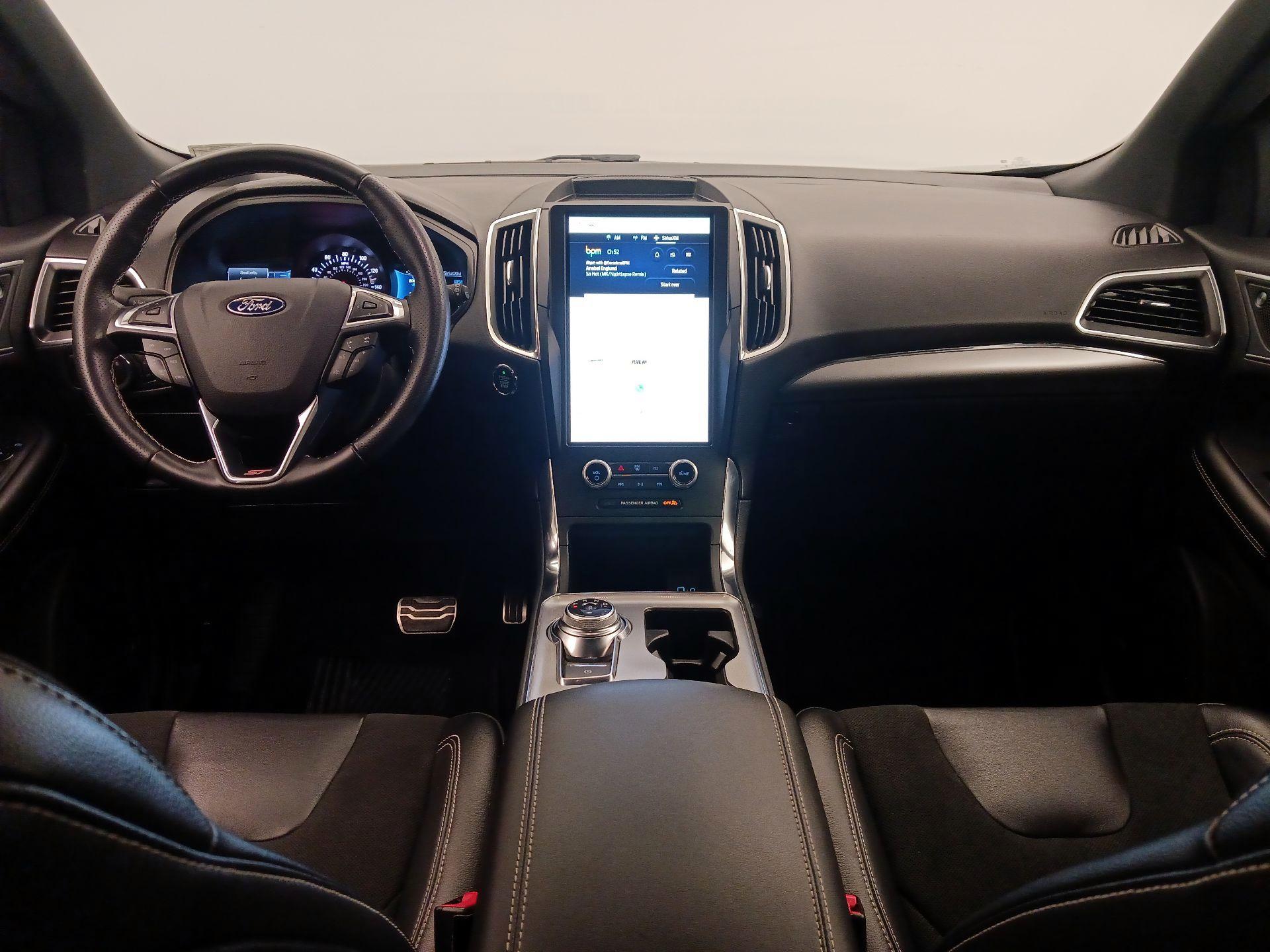 Thumbnail: 2023 Ford Edge - 9