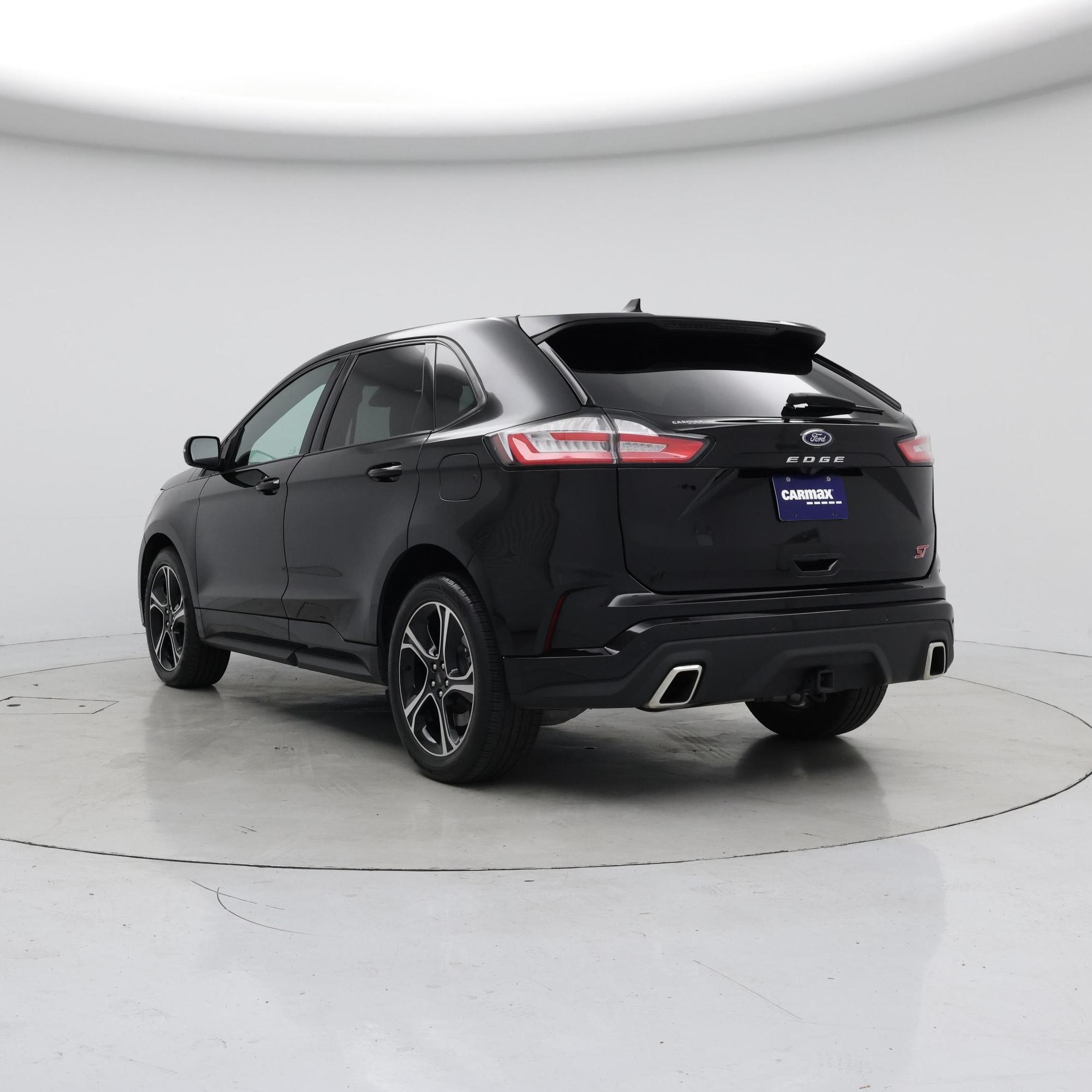 Thumbnail: 2023 Ford Edge - 2