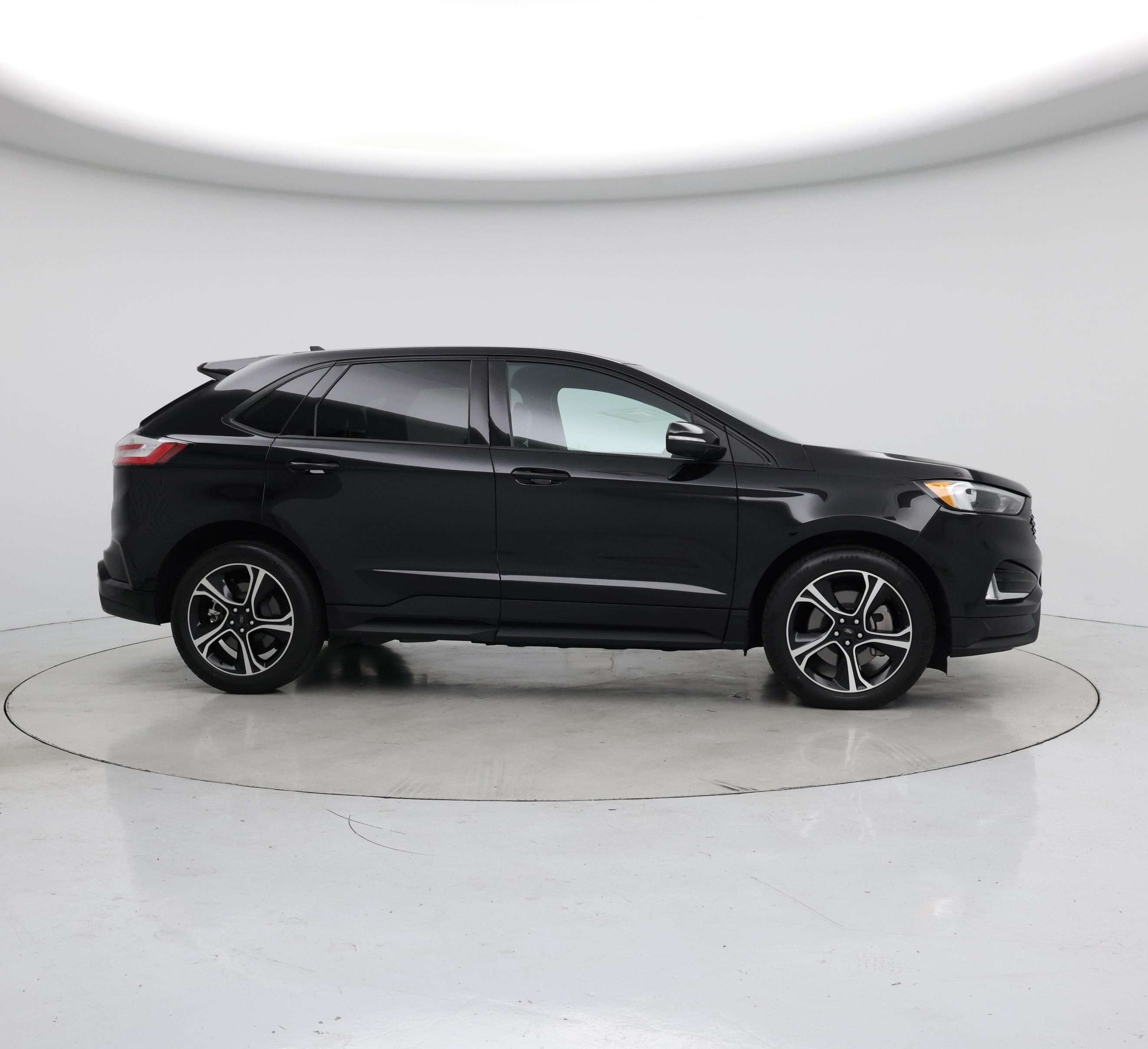 Thumbnail: 2023 Ford Edge - 7