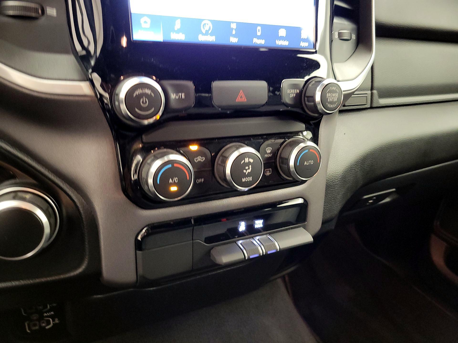 Thumbnail: 2022 RAM 1500 - 17