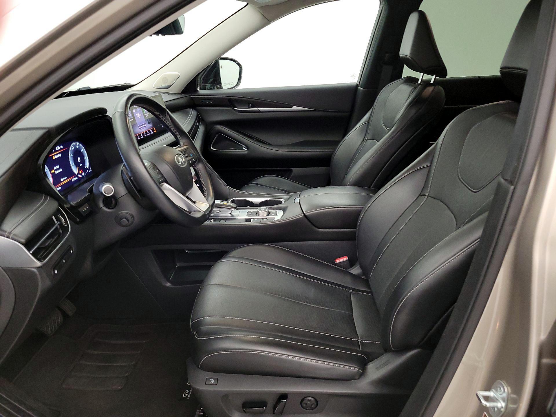 Thumbnail: 2022 INFINITI QX60 - 11