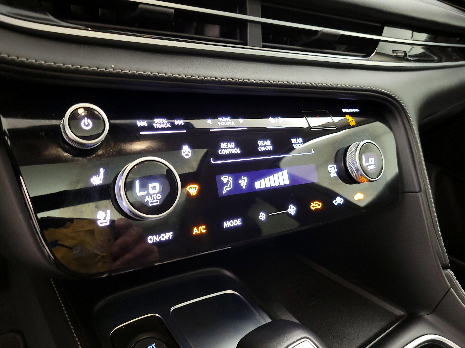Thumbnail: 2022 INFINITI QX60 - 15