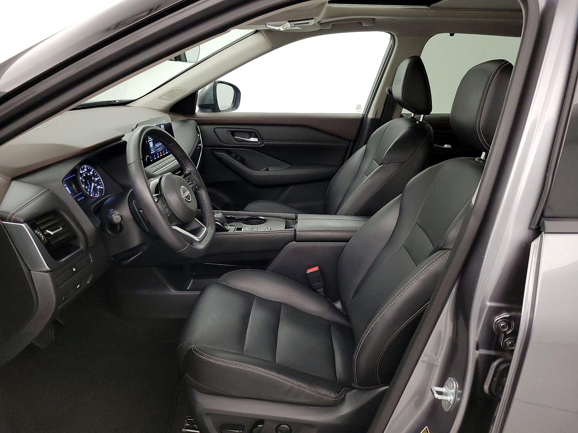 Thumbnail: 2022 Nissan Rogue - 11