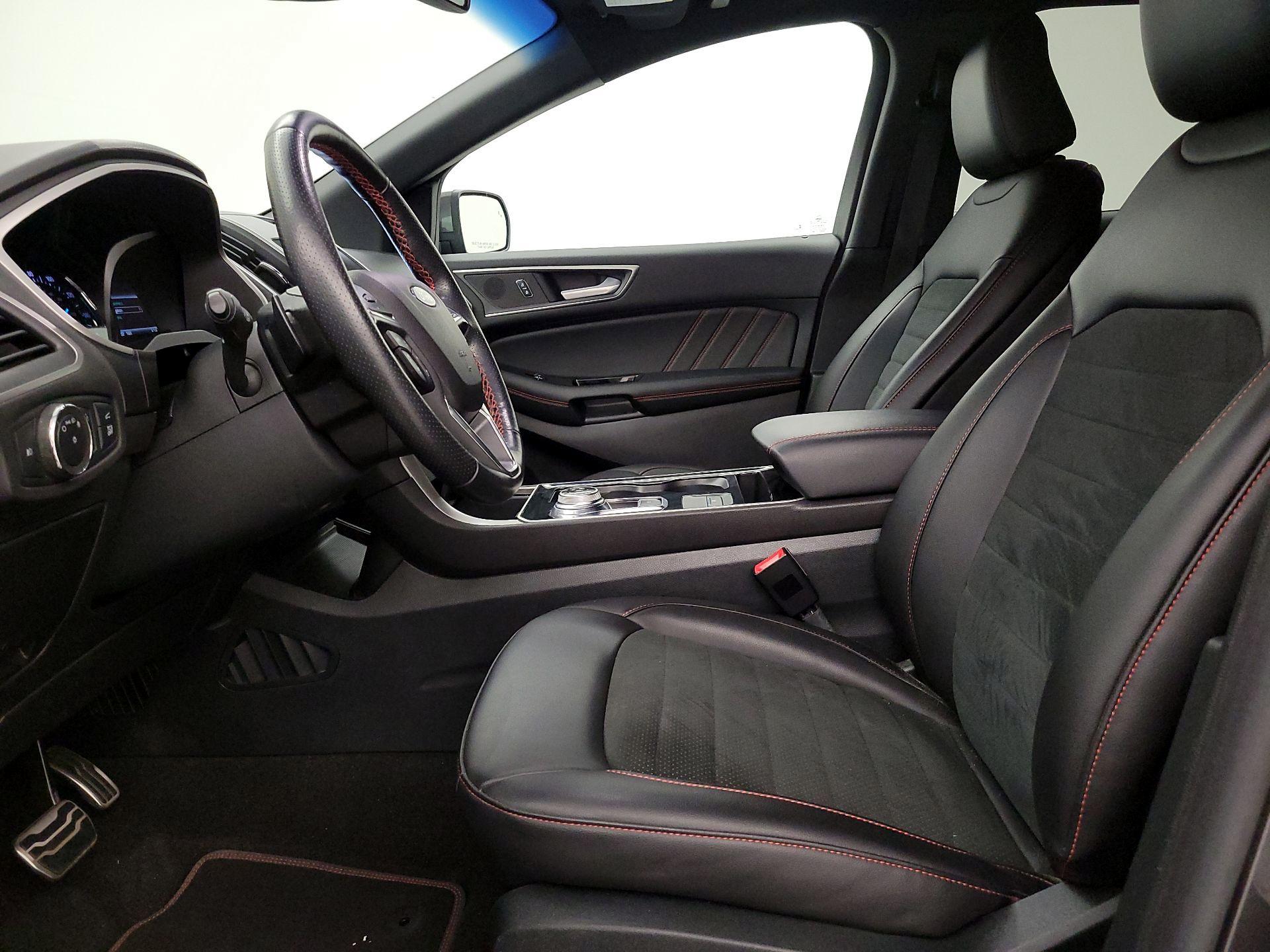 Thumbnail: 2020 Ford Edge - 11