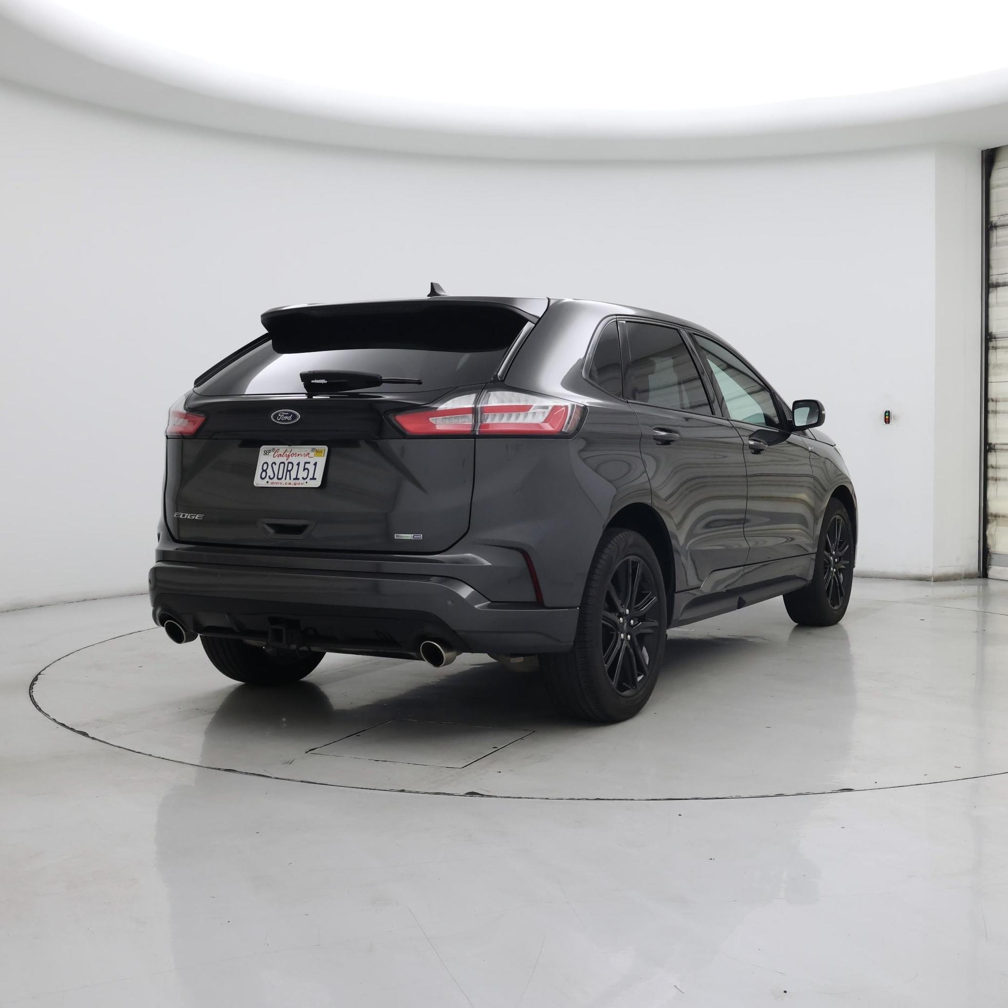 Thumbnail: 2020 Ford Edge - 8