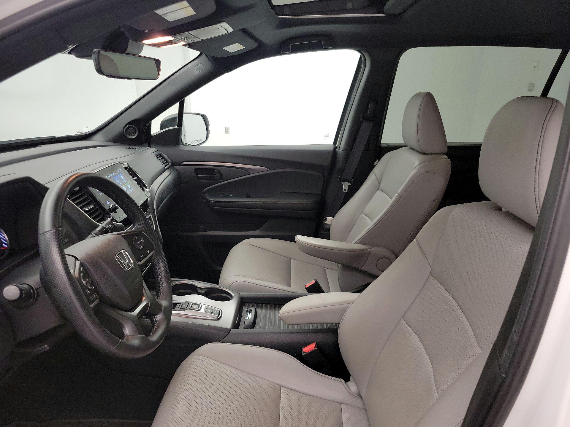 Thumbnail: 2023 Honda Passport - 11