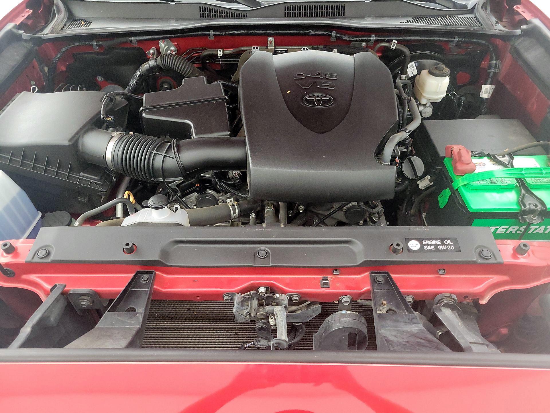 Thumbnail: 2019 Toyota Tacoma - 20