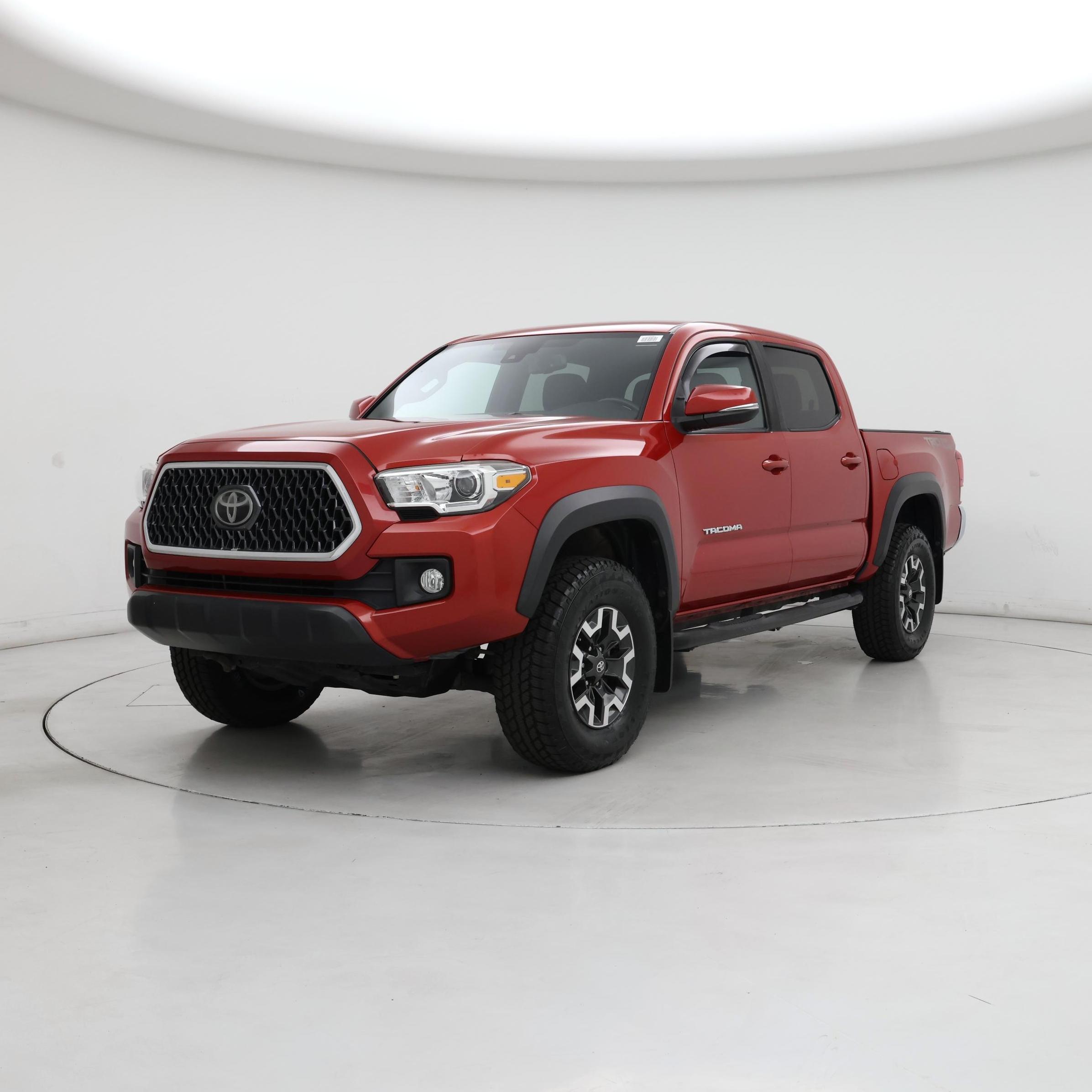 Thumbnail: 2019 Toyota Tacoma - 4