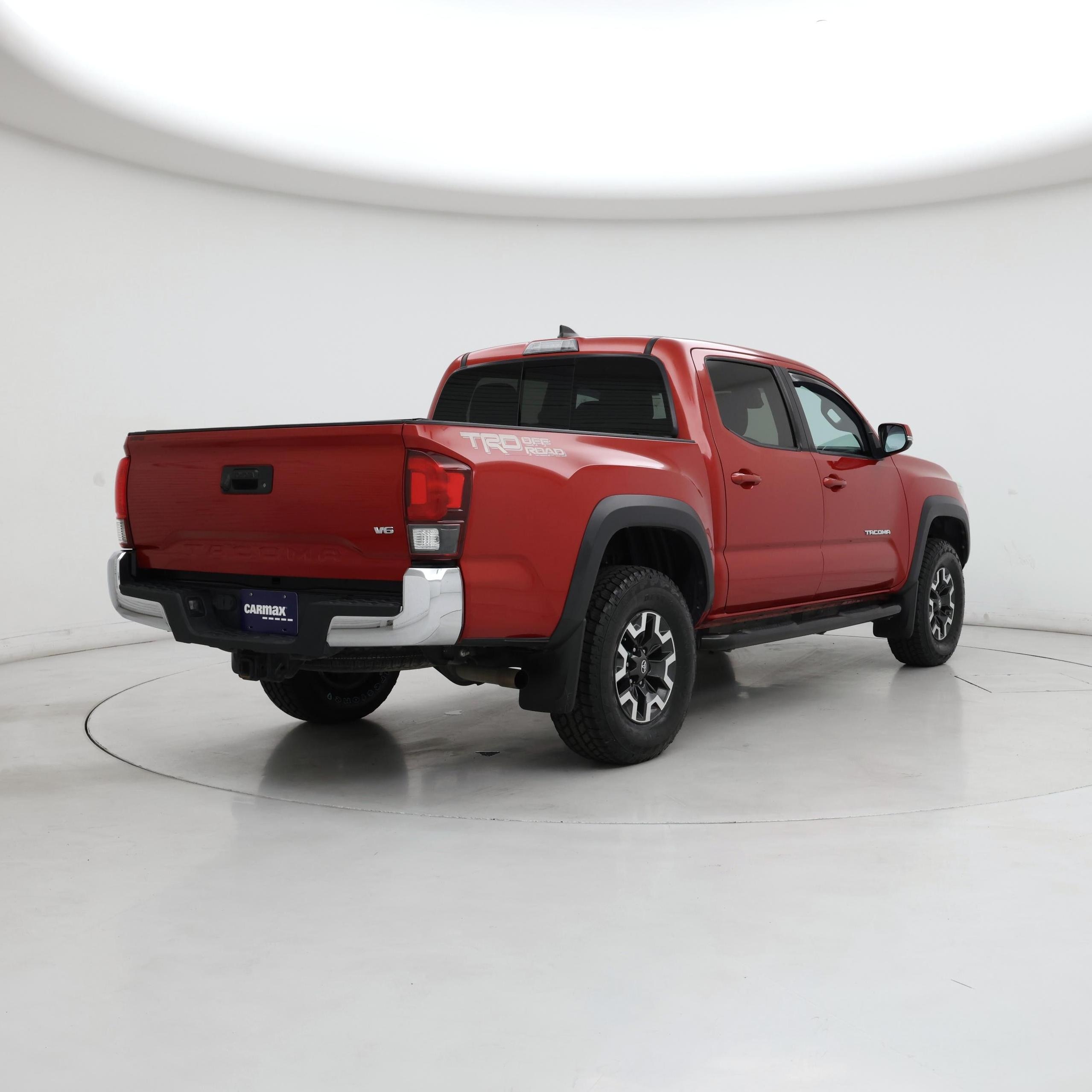 Thumbnail: 2019 Toyota Tacoma - 8