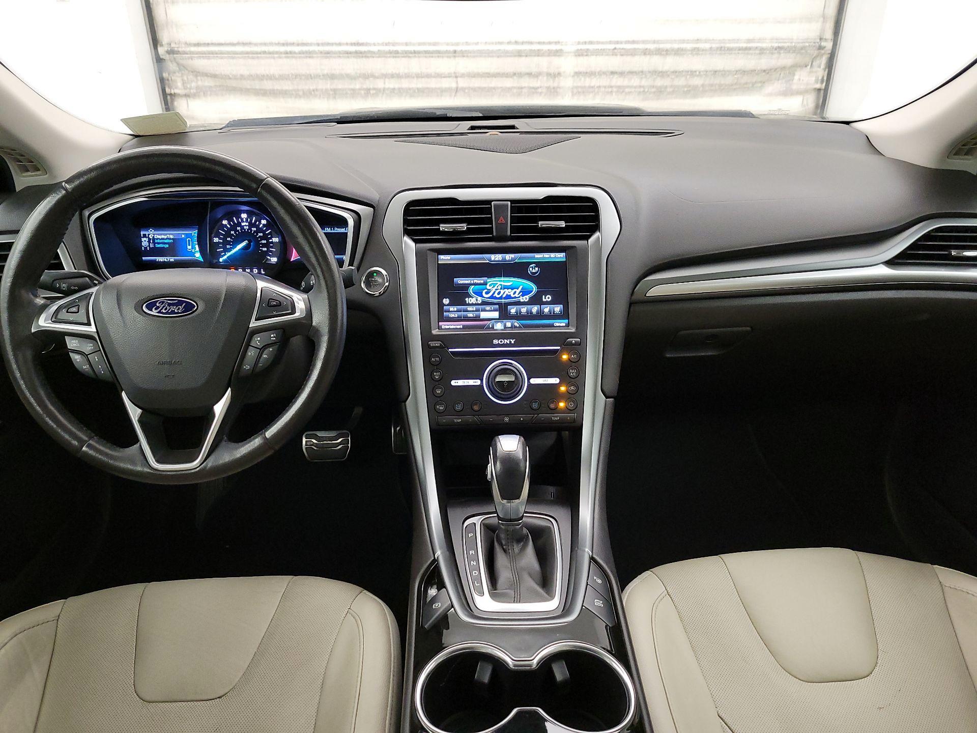 Thumbnail: 2016 Ford Fusion - 9