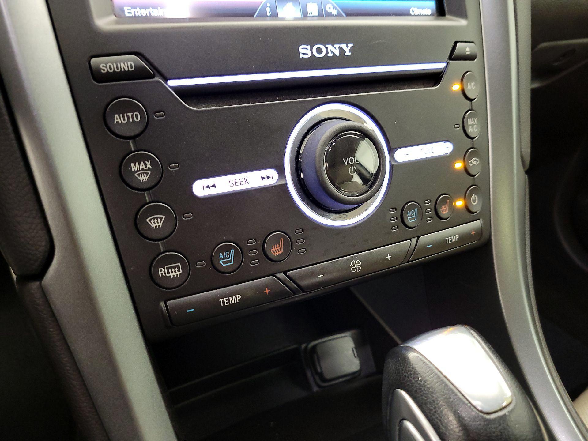 Thumbnail: 2016 Ford Fusion - 16