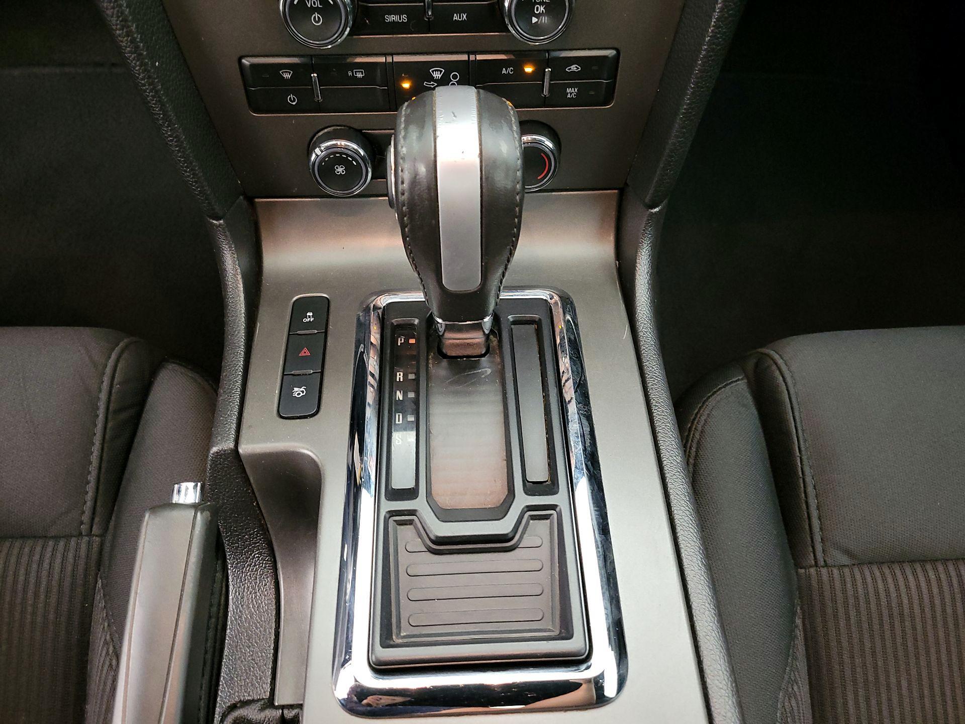Thumbnail: 2013 Ford Mustang - 16