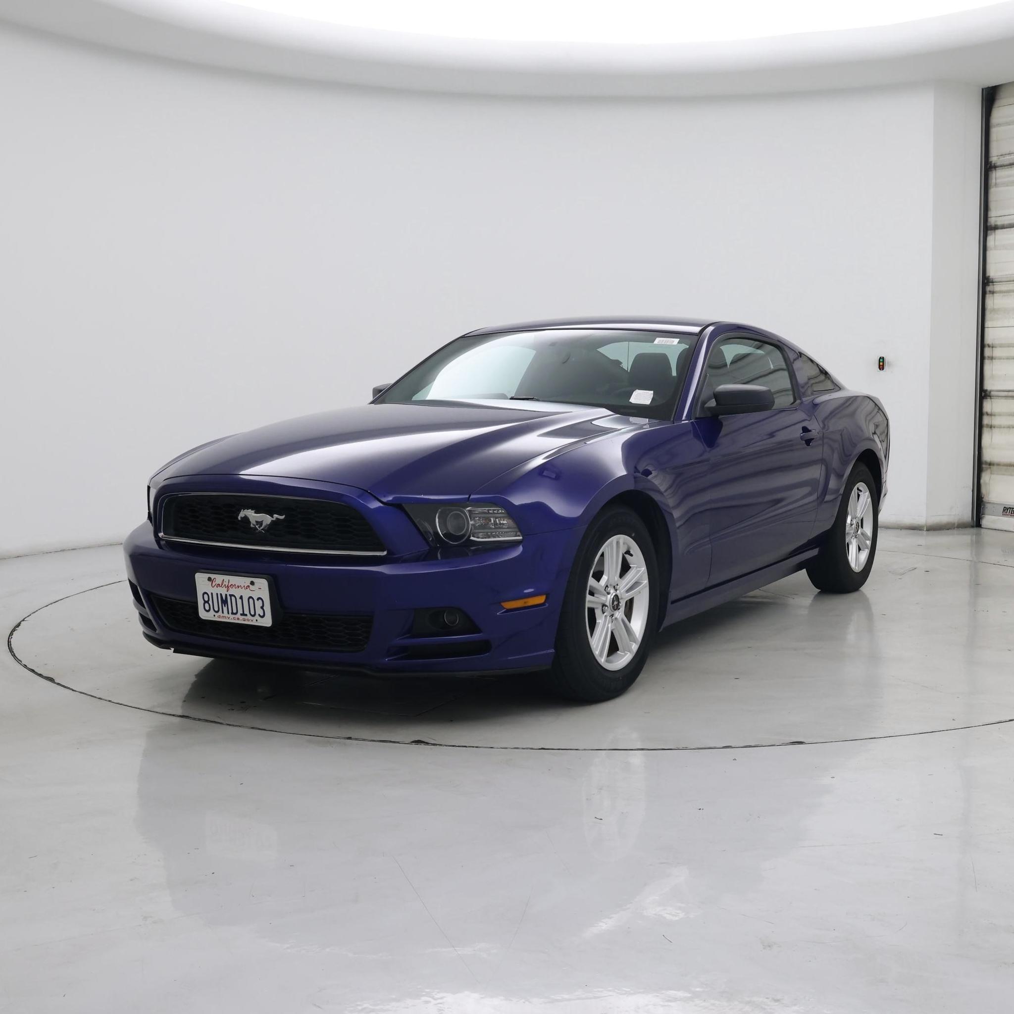 Thumbnail: 2013 Ford Mustang - 4