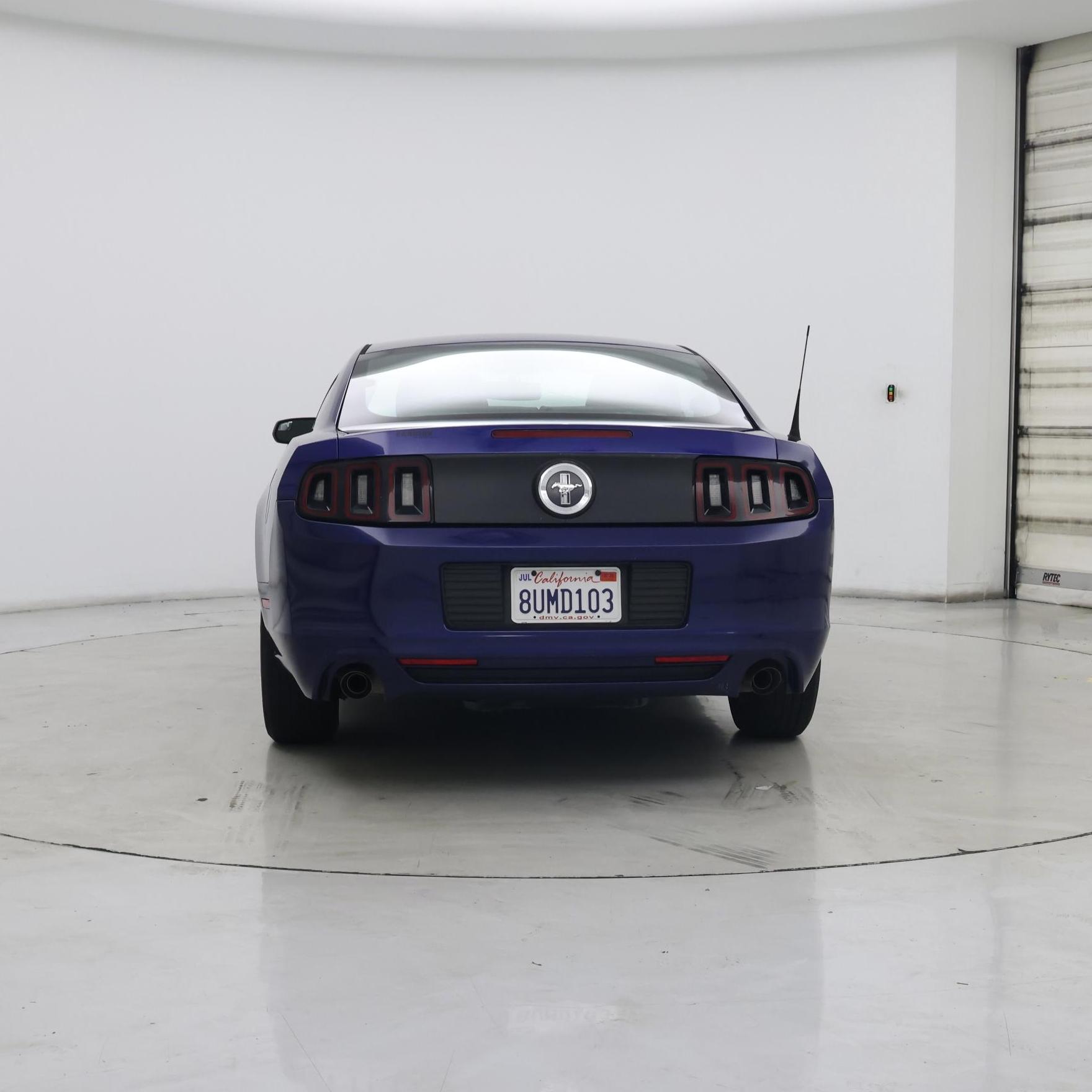 Thumbnail: 2013 Ford Mustang - 6