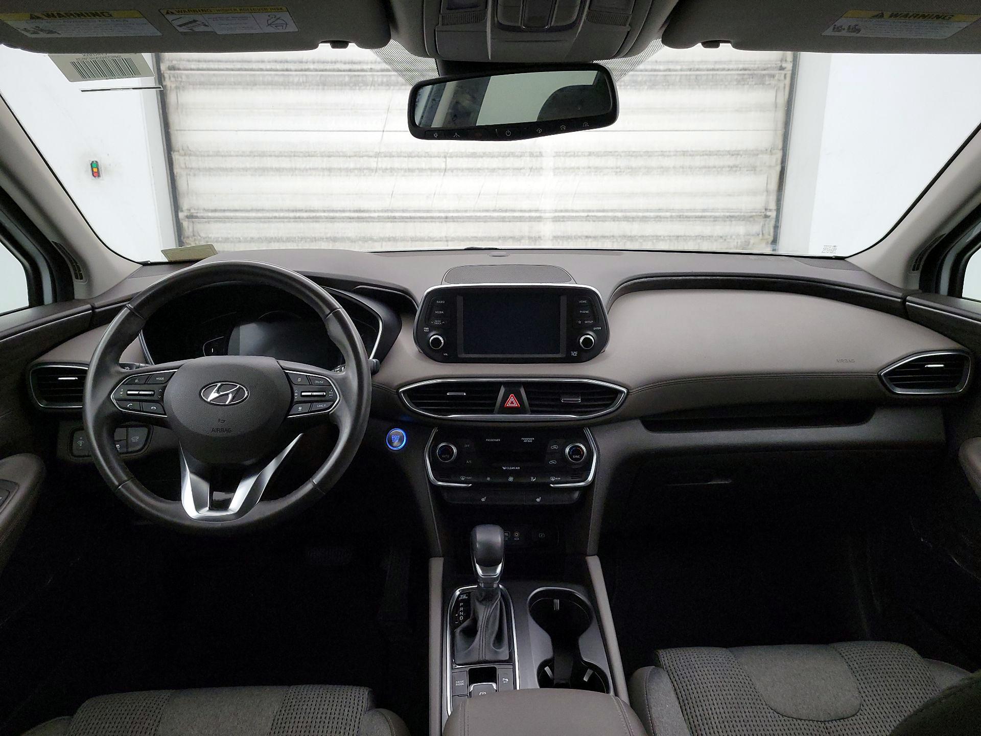 Thumbnail: 2019 Hyundai Santa Fe - 9