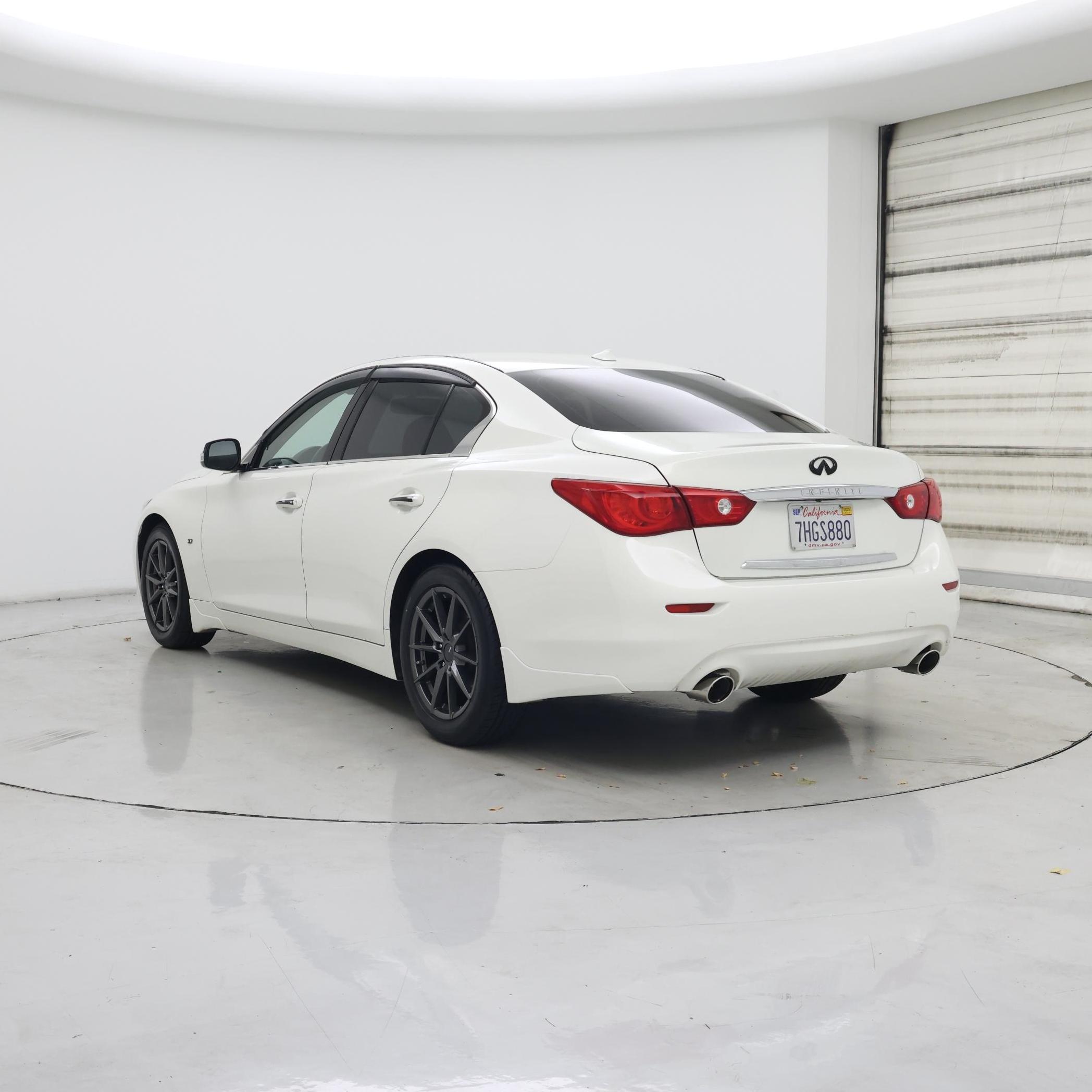 Thumbnail: 2014 INFINITI Q50 - 2