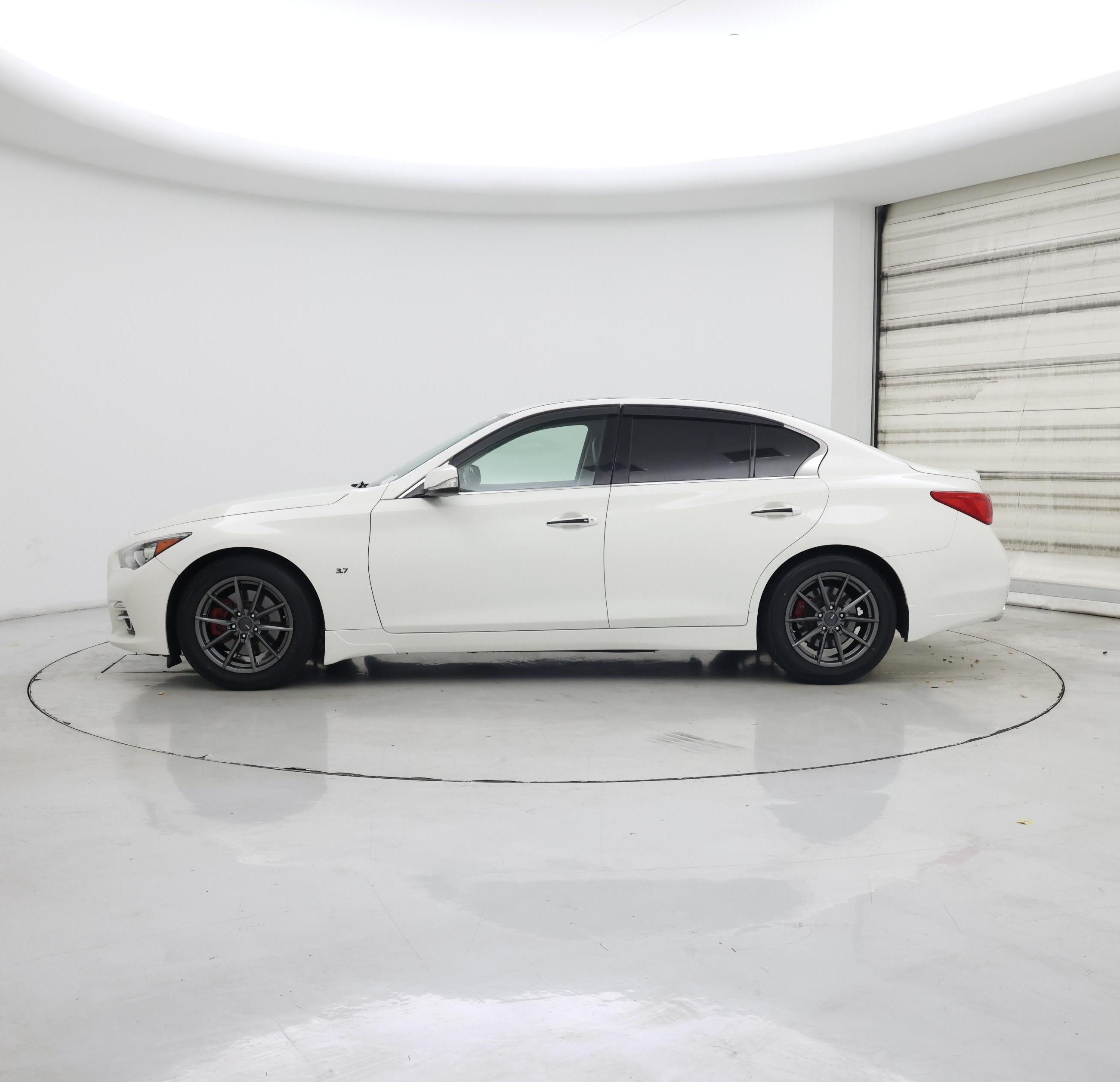 Thumbnail: 2014 INFINITI Q50 - 3