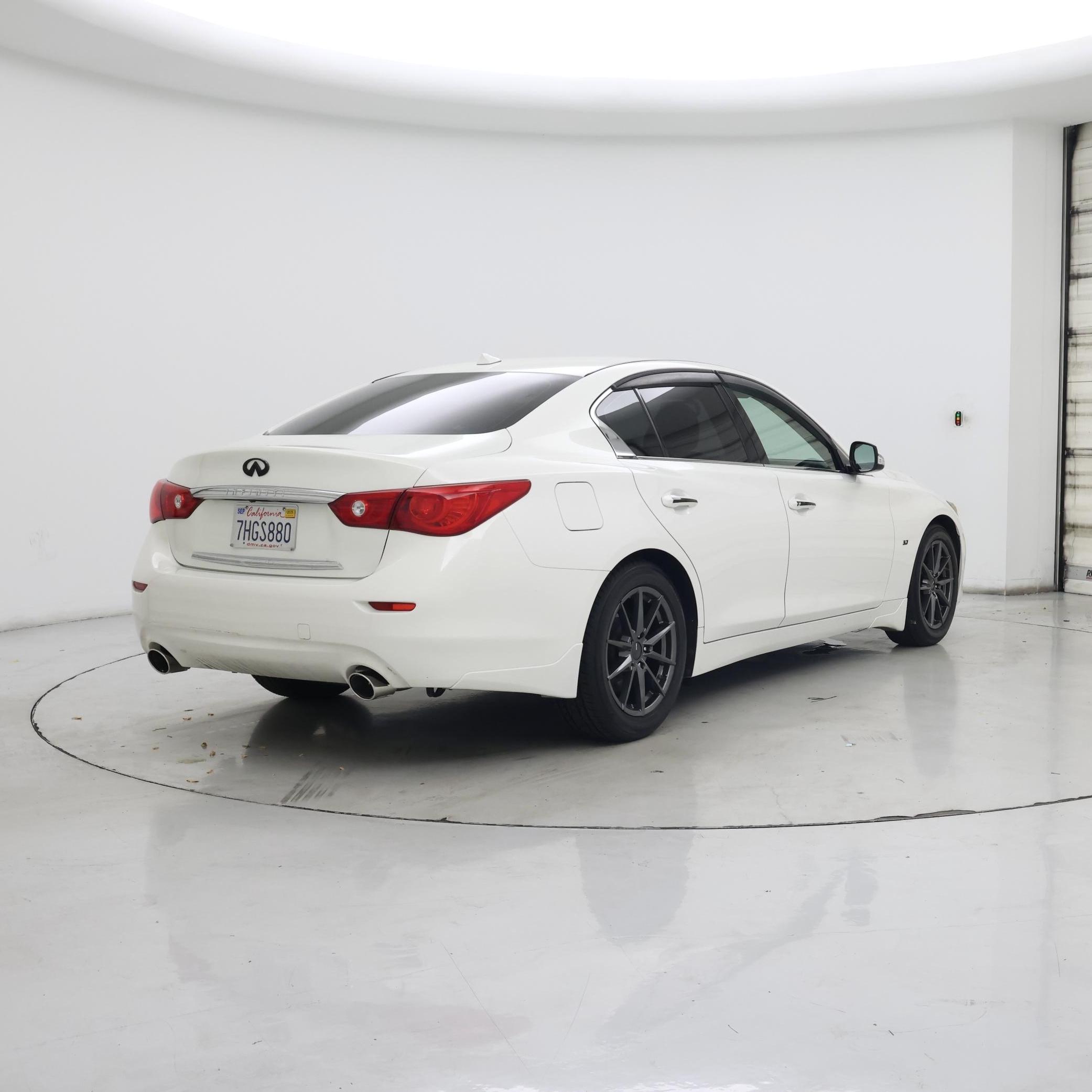 Thumbnail: 2014 INFINITI Q50 - 8
