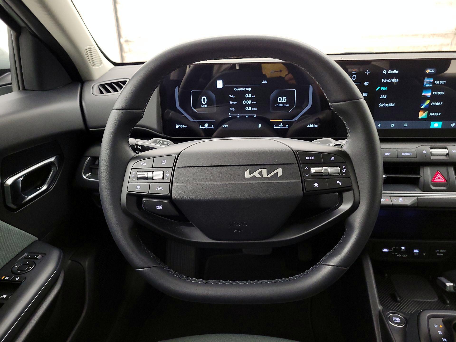 Thumbnail: 2025 Kia K4 - 10