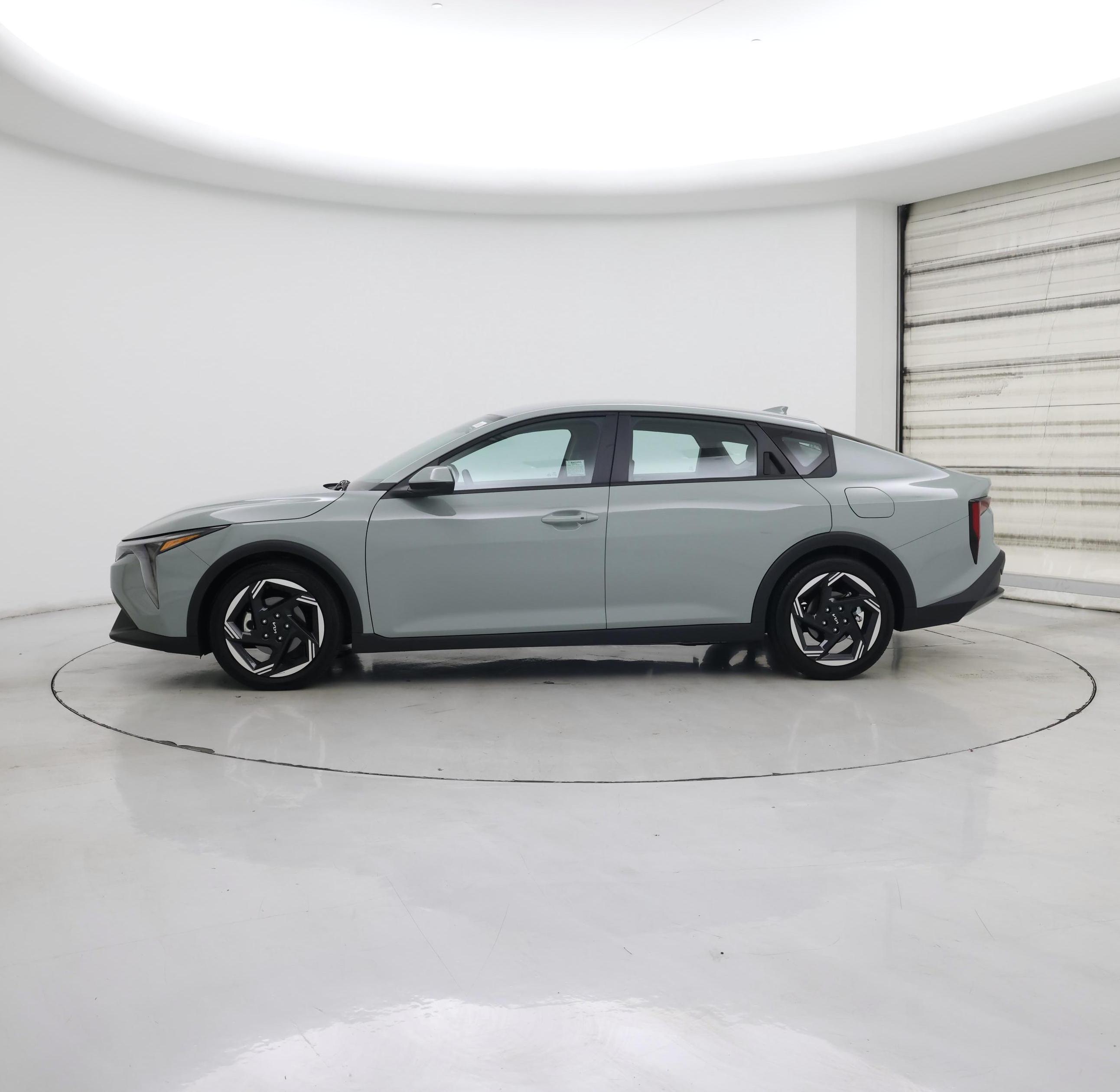 Thumbnail: 2025 Kia K4 - 3
