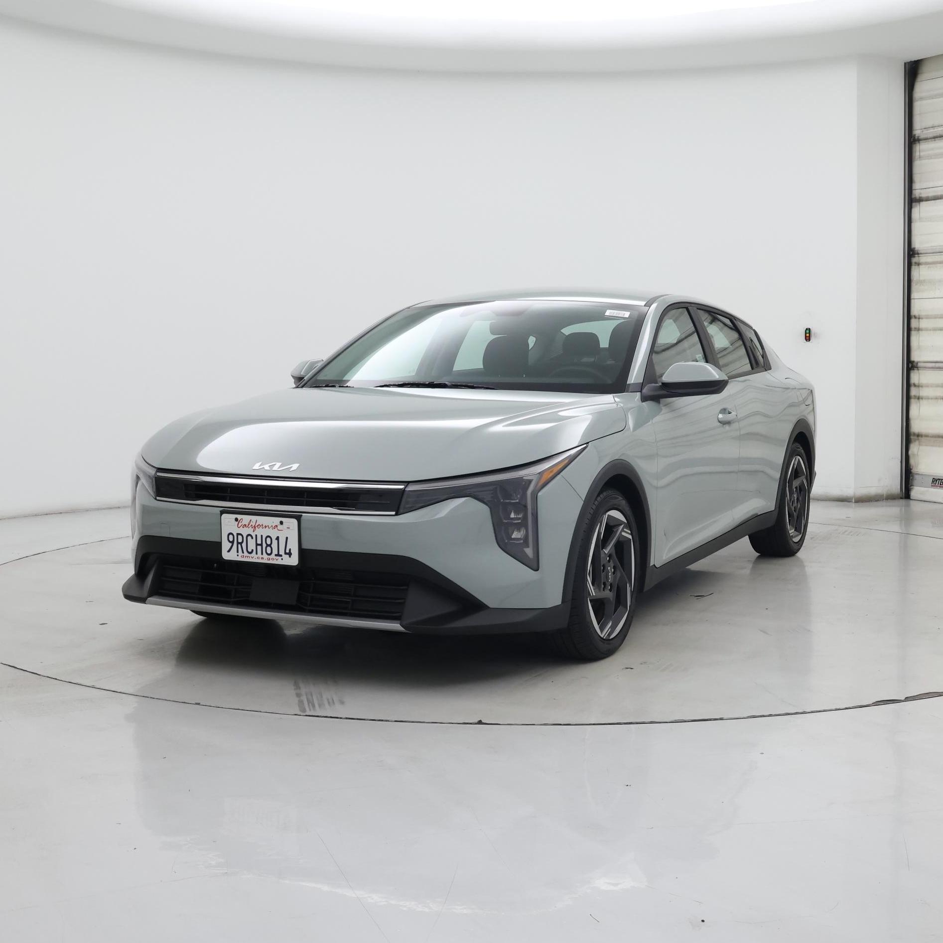 Thumbnail: 2025 Kia K4 - 4