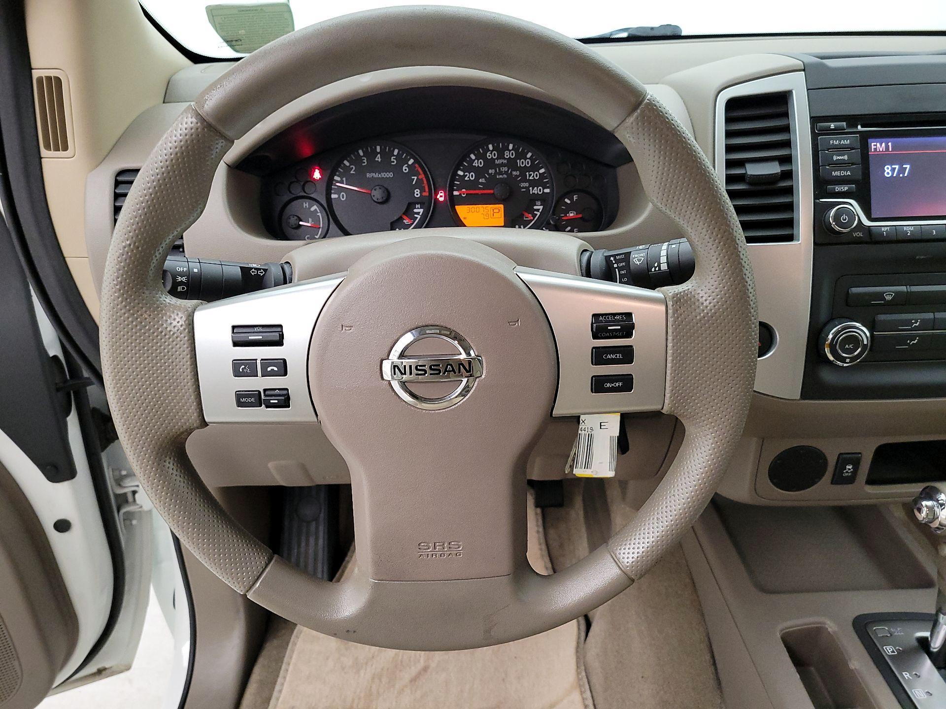 Thumbnail: 2017 Nissan Frontier - 10