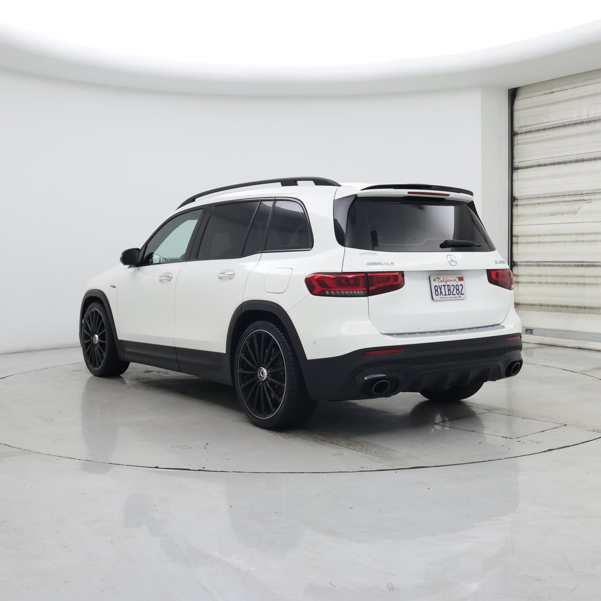 Thumbnail: 2021 Mercedes-Benz GLB - 2