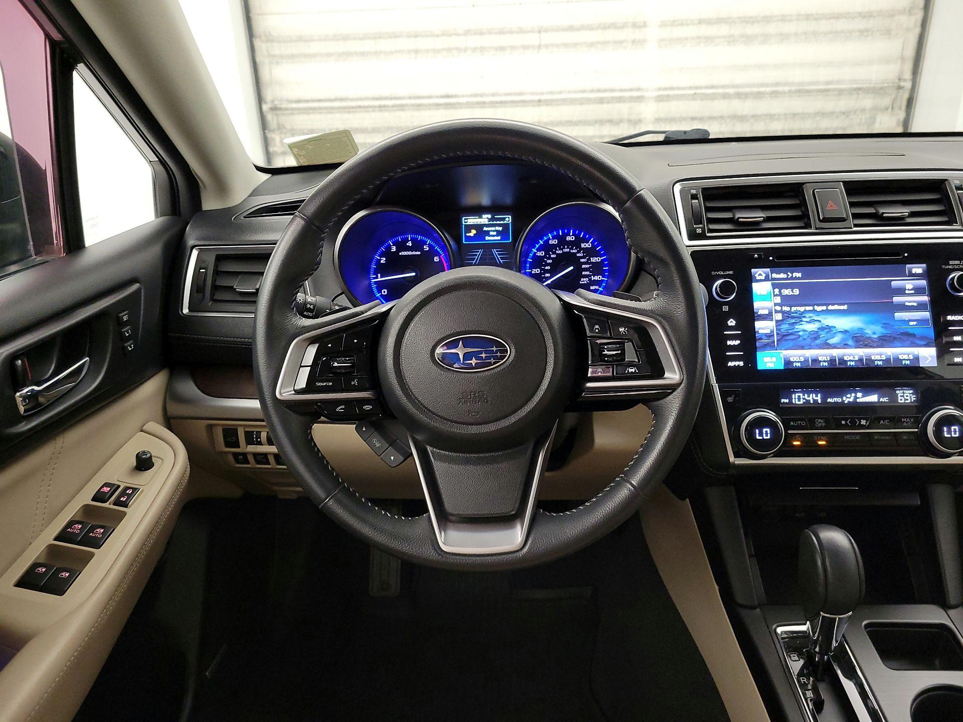 Thumbnail: 2018 Subaru Outback - 10