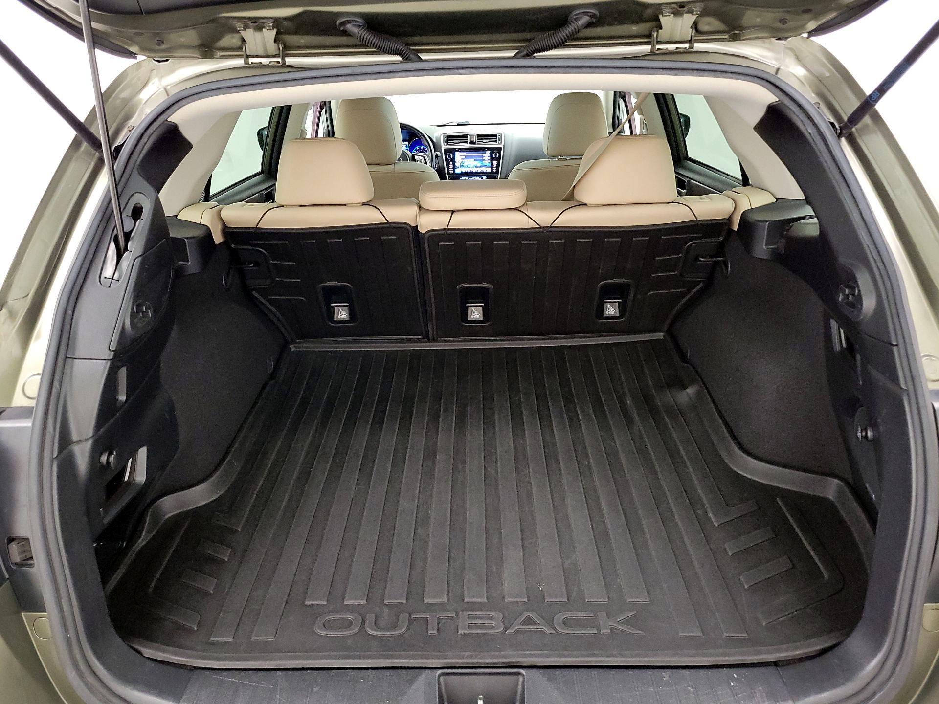 Thumbnail: 2018 Subaru Outback - 18