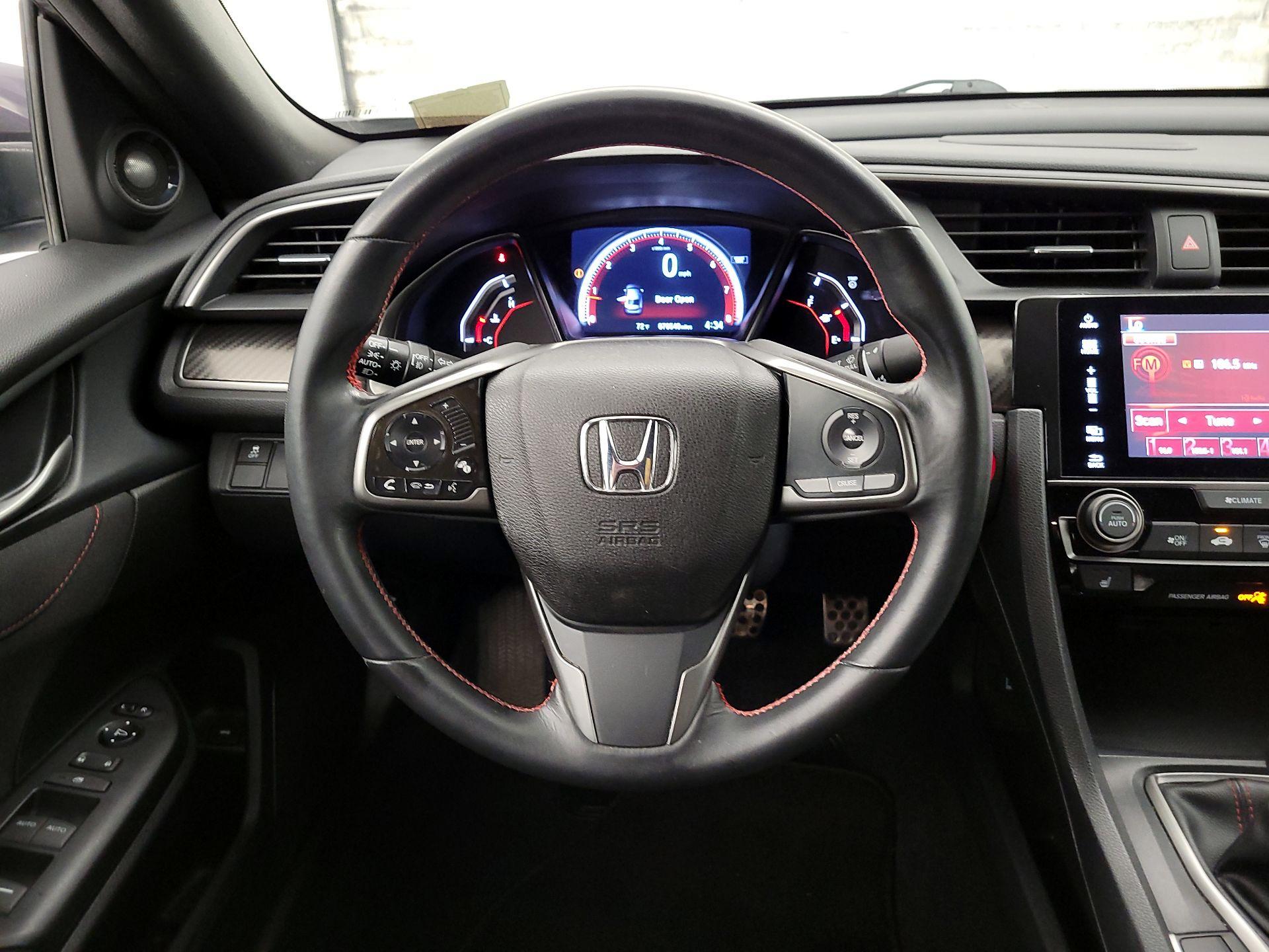 Thumbnail: 2017 Honda Civic - 10