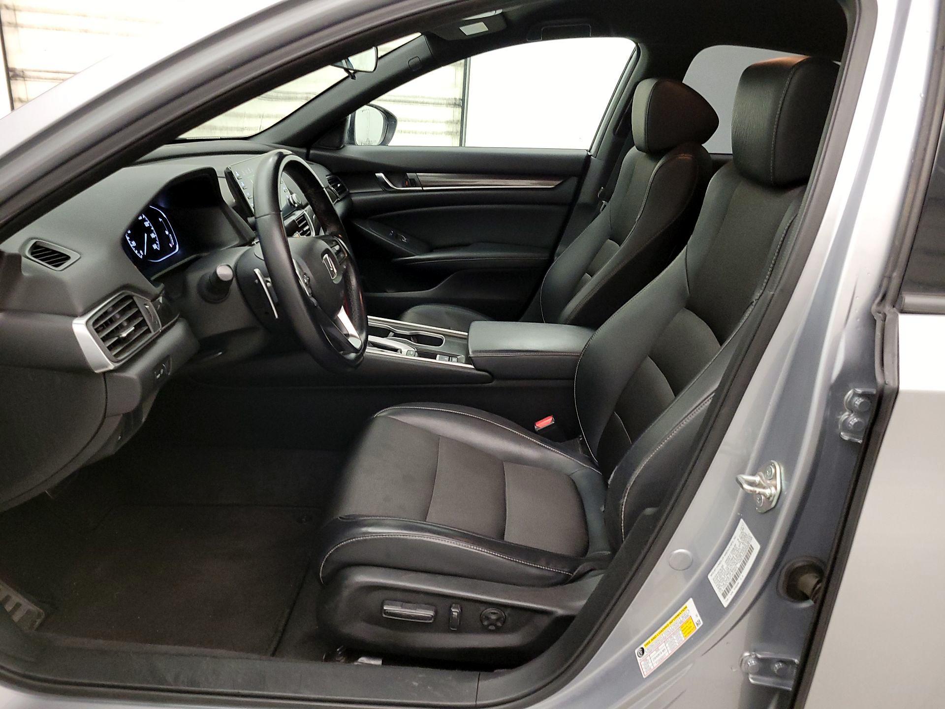 Thumbnail: 2018 Honda Accord - 11