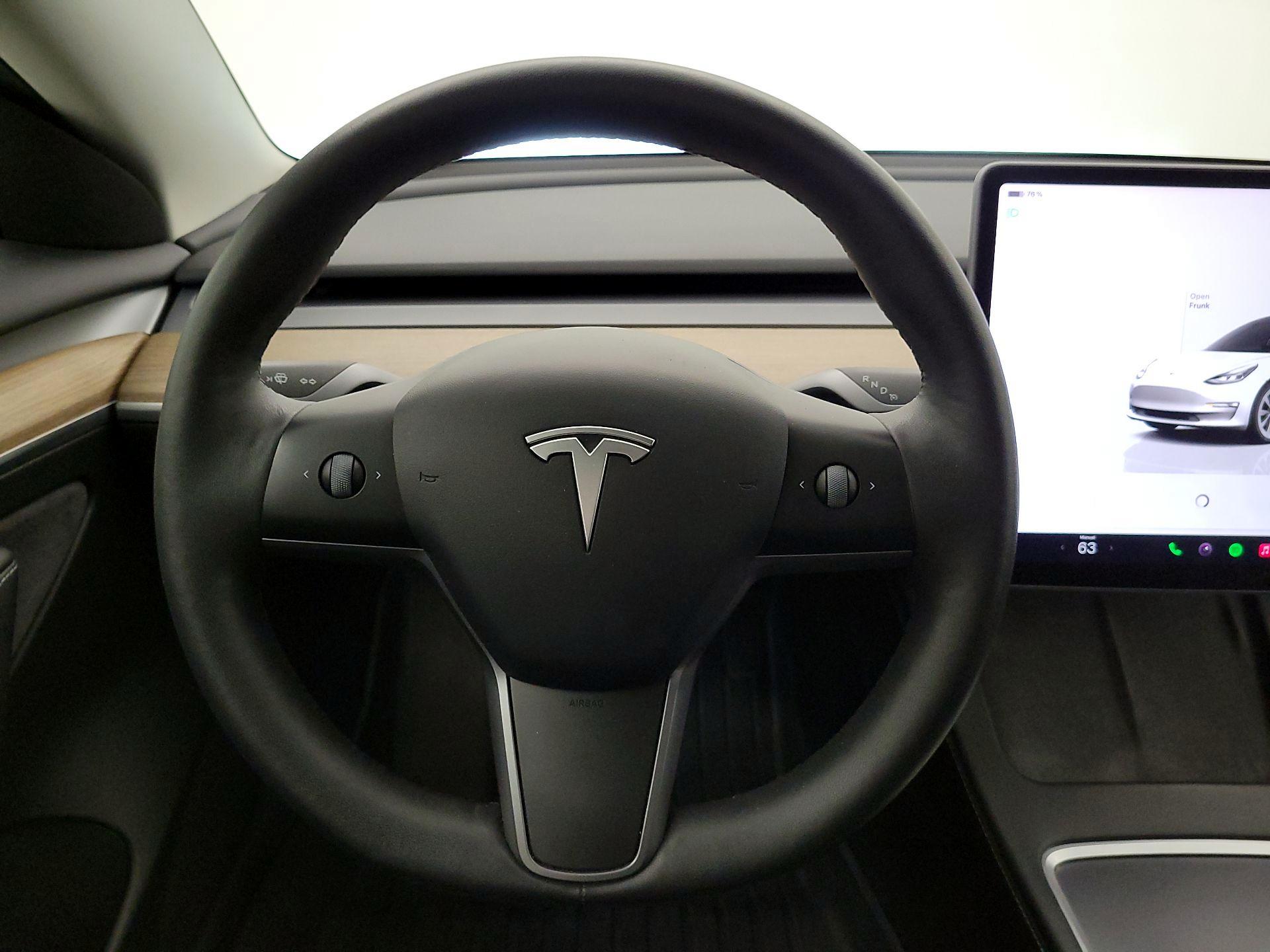 Thumbnail: 2022 Tesla Model 3 - 10
